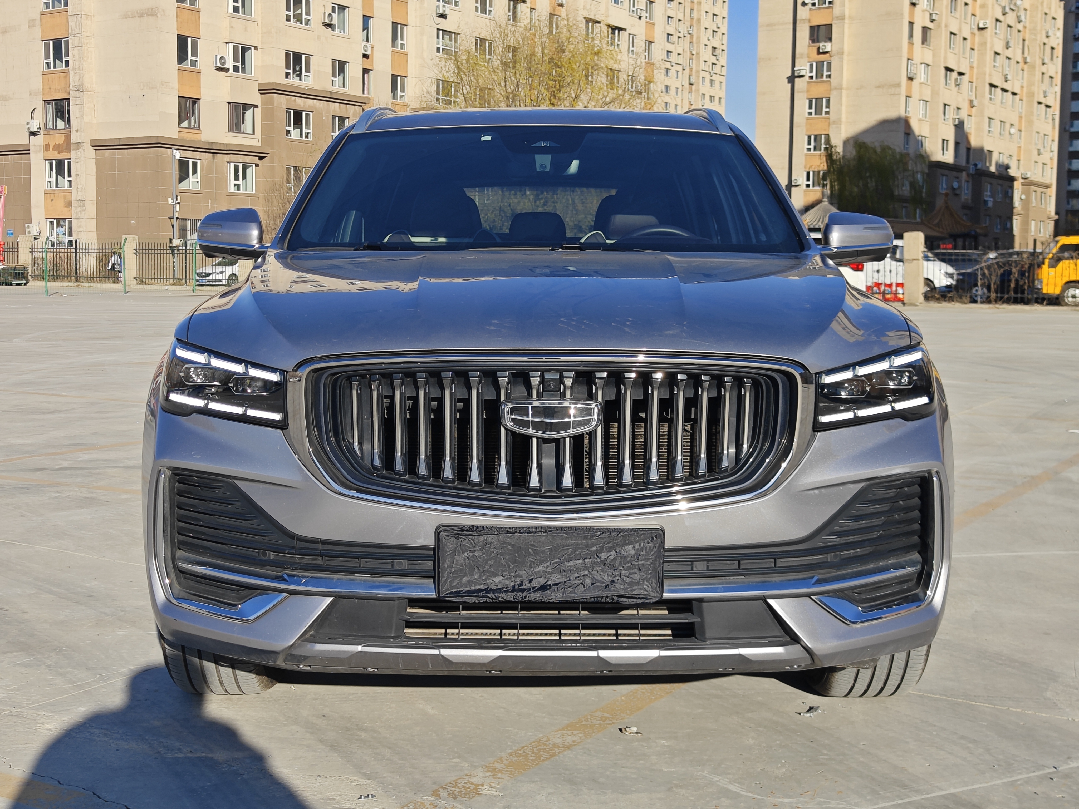 GEELY Tugella 2019 #3 GEELY Tugella 2019 car image #3