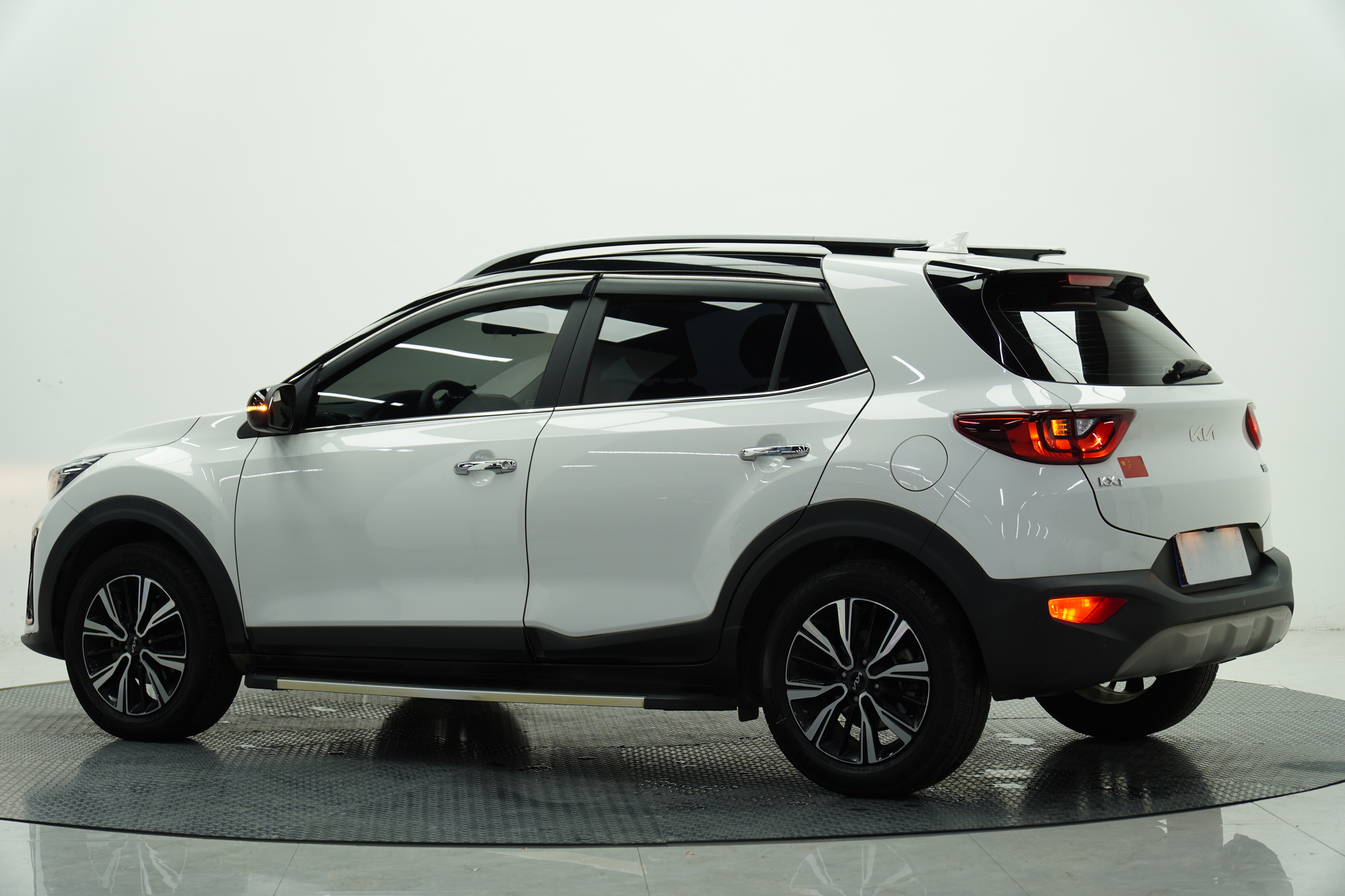 Kia KX1 2022 car image #3