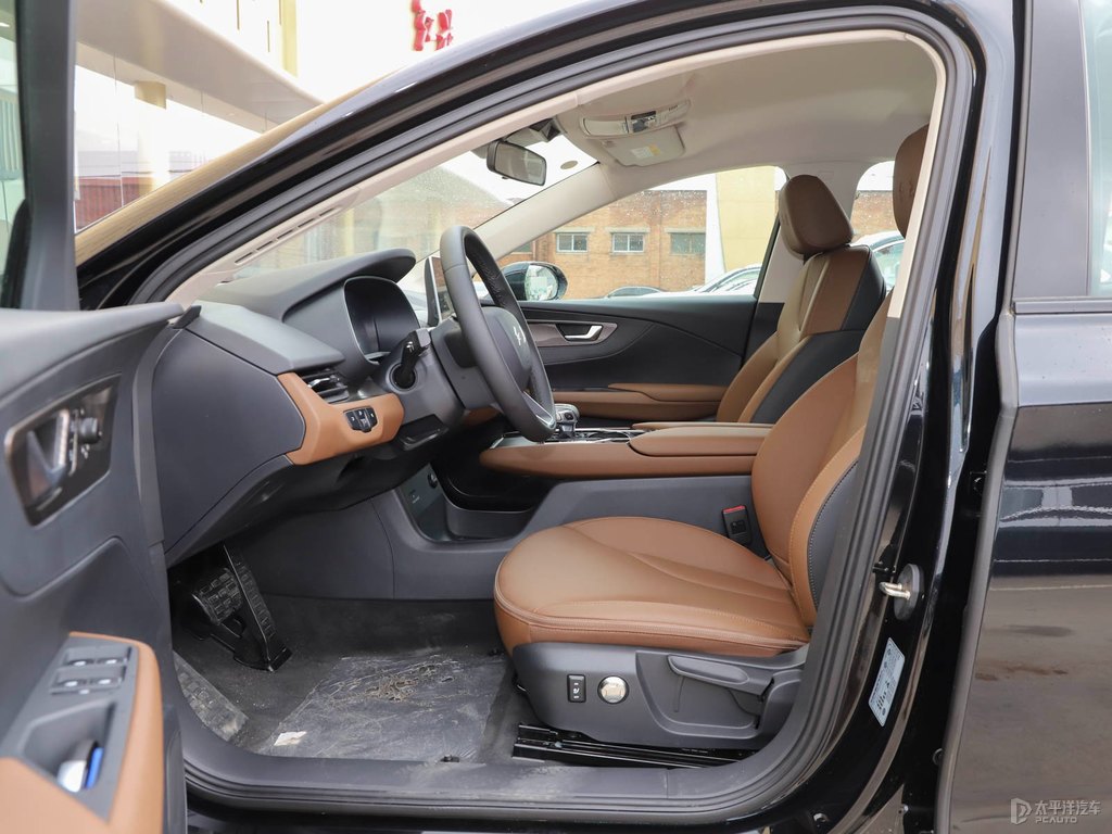 HongQi E-QM5 2021 #3 HongQi E-QM5 2021 صورة سيارة #3