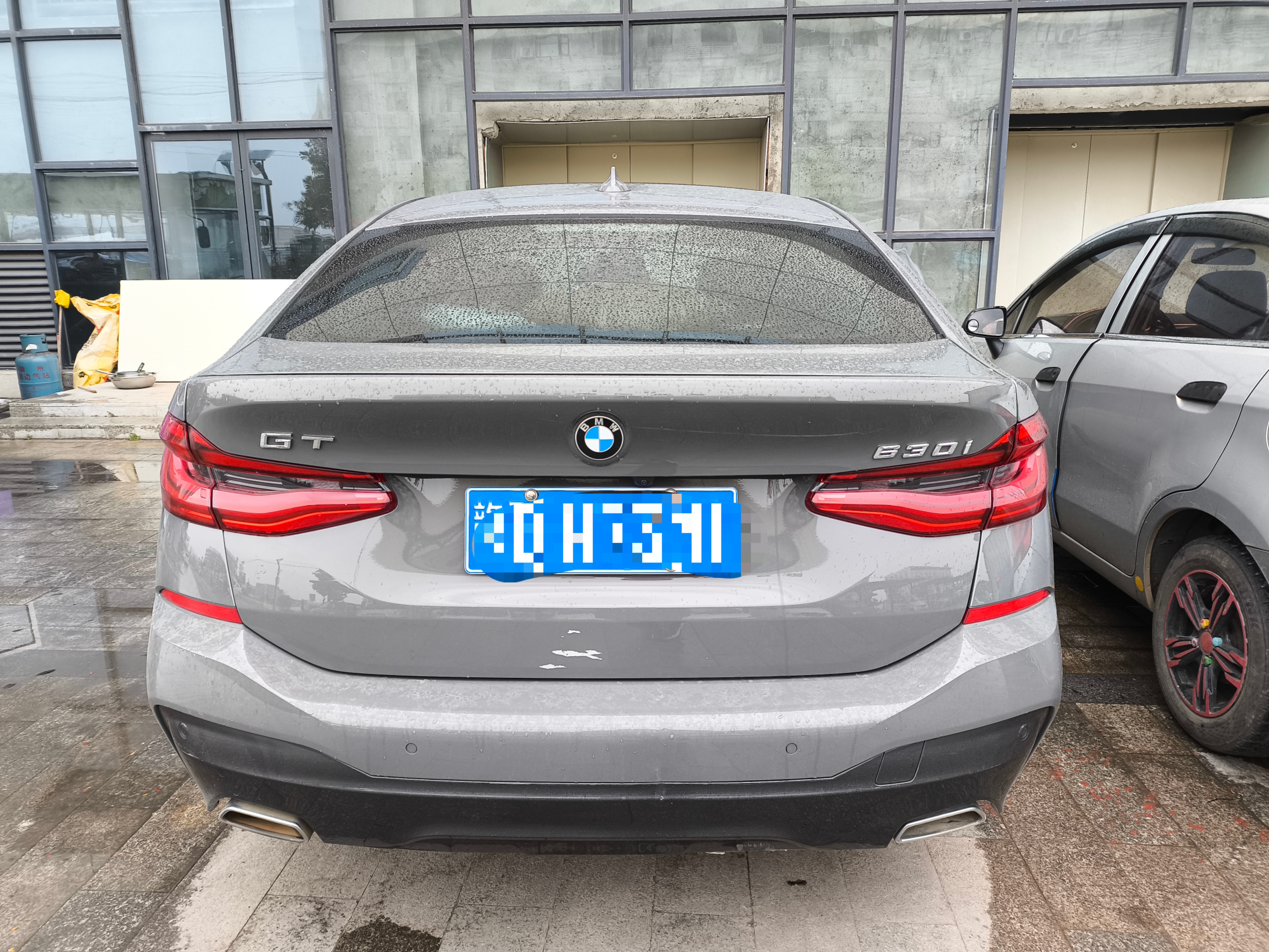 BMW 6 Series GT 2022 #3 BMW 6 Series GT 2022 car image #3