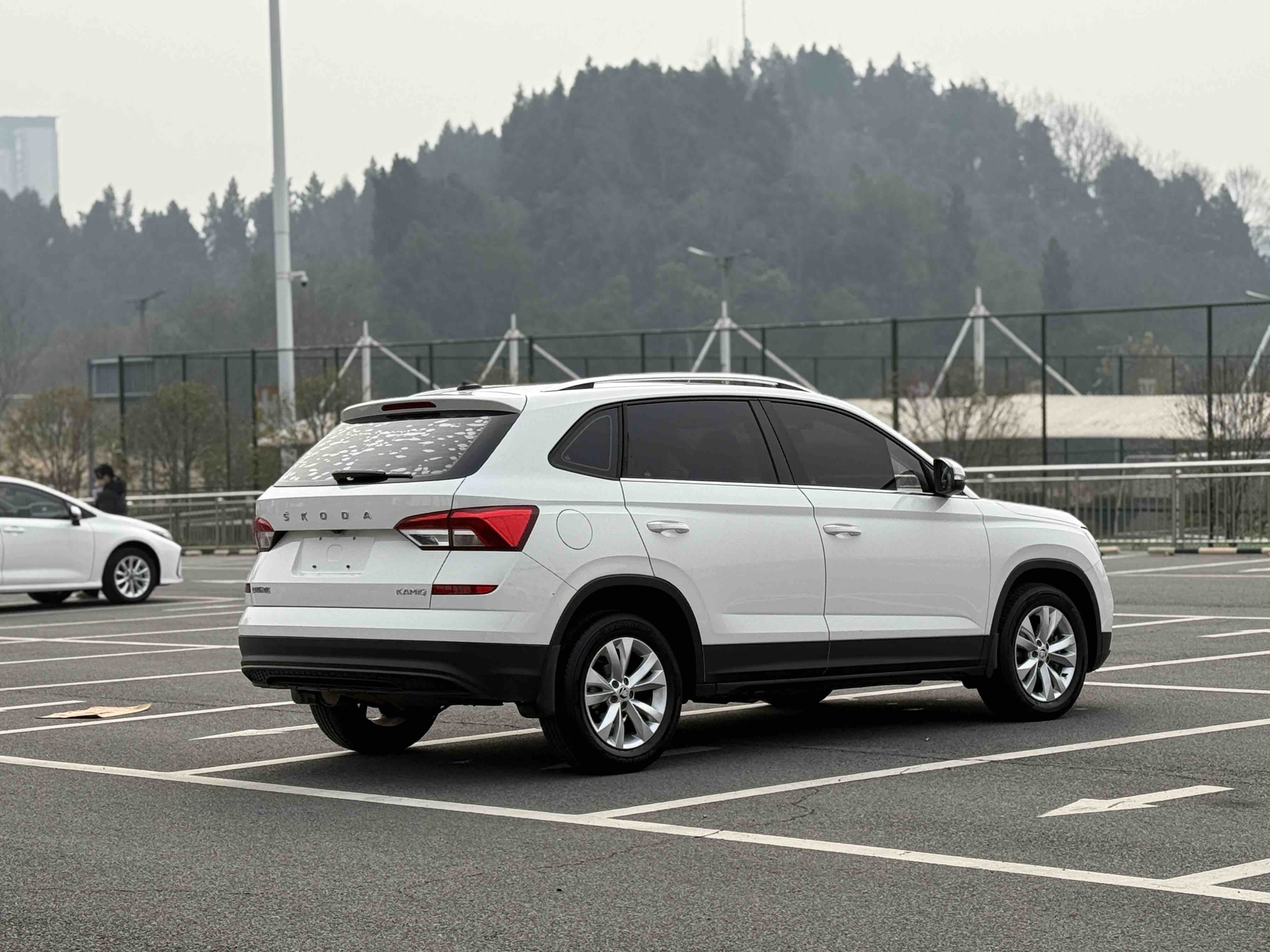 Skoda Kamiq 2021 car image #3