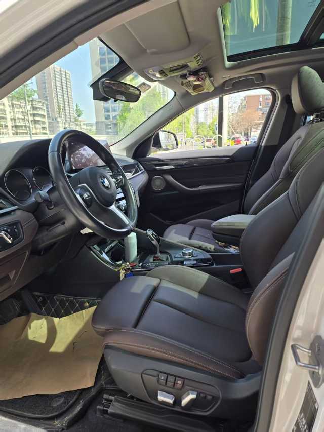 BMW X2 M35i 2022 #3 BMW X2 M35i 2022 car image #3