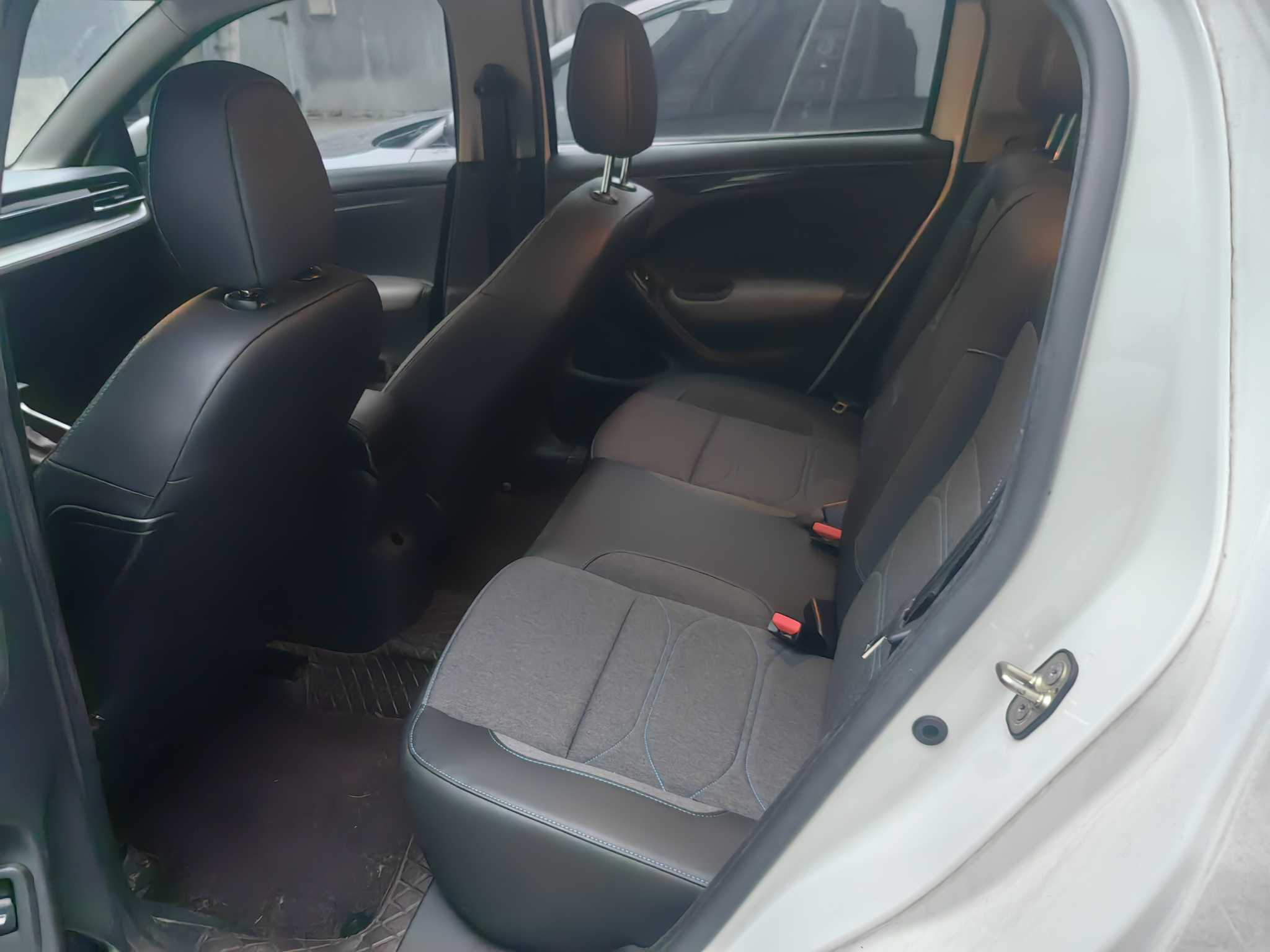 Citroen C3-XR 2023 car image #3