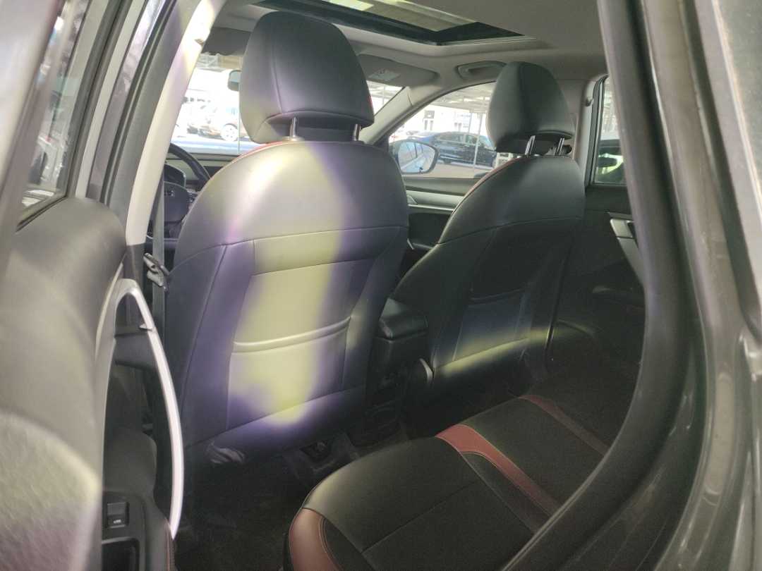 GEELY Coolray 2023 car image #3