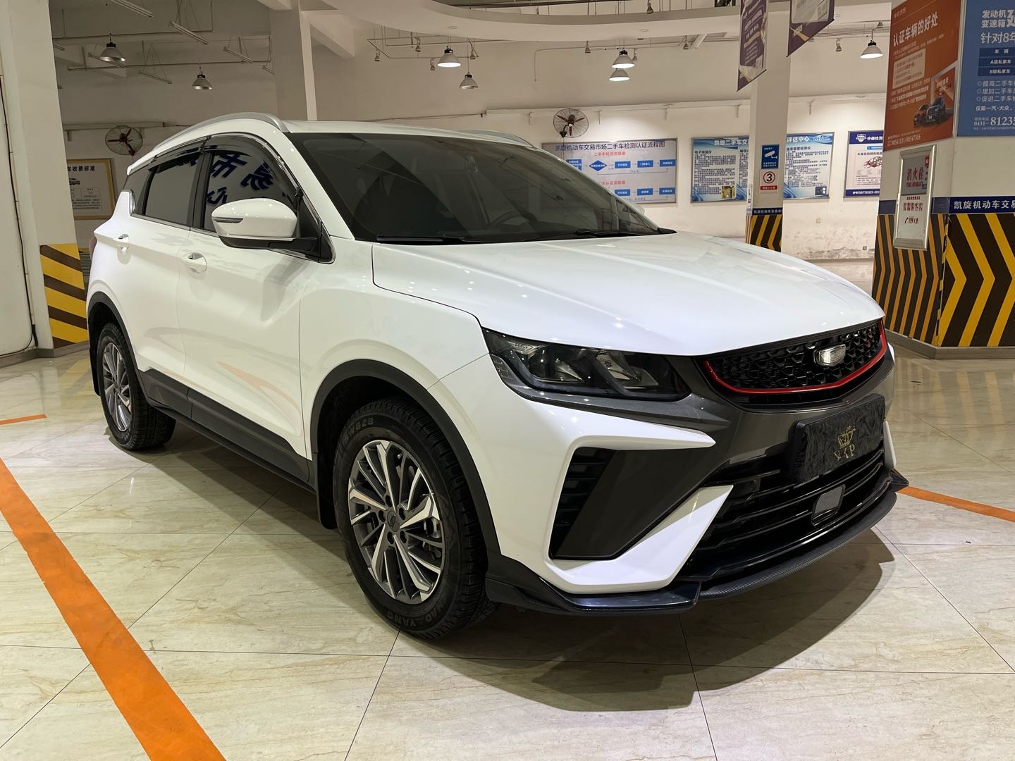 GEELY Coolray 2023 car image #3