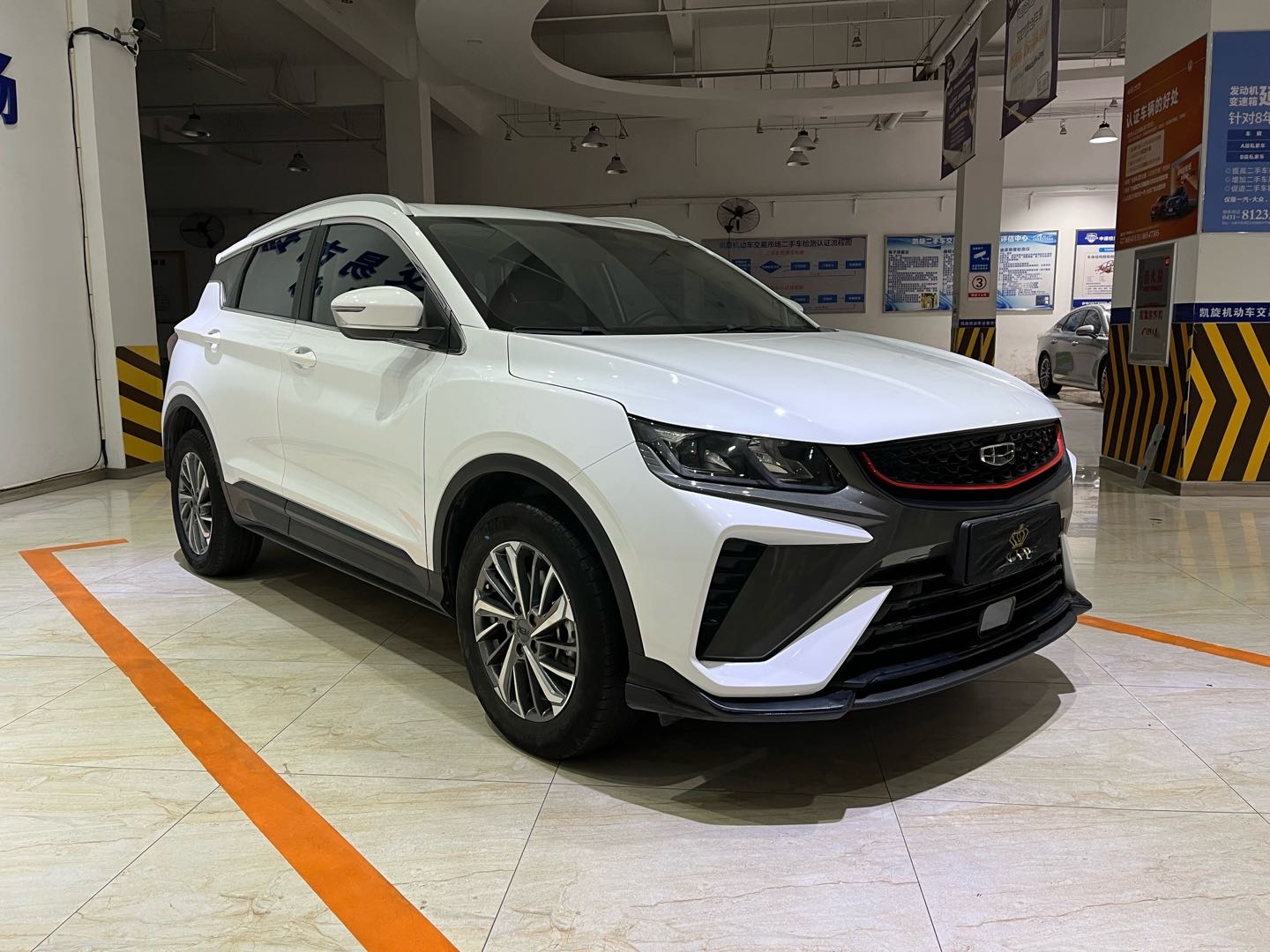 GEELY Coolray 2022 car image #3