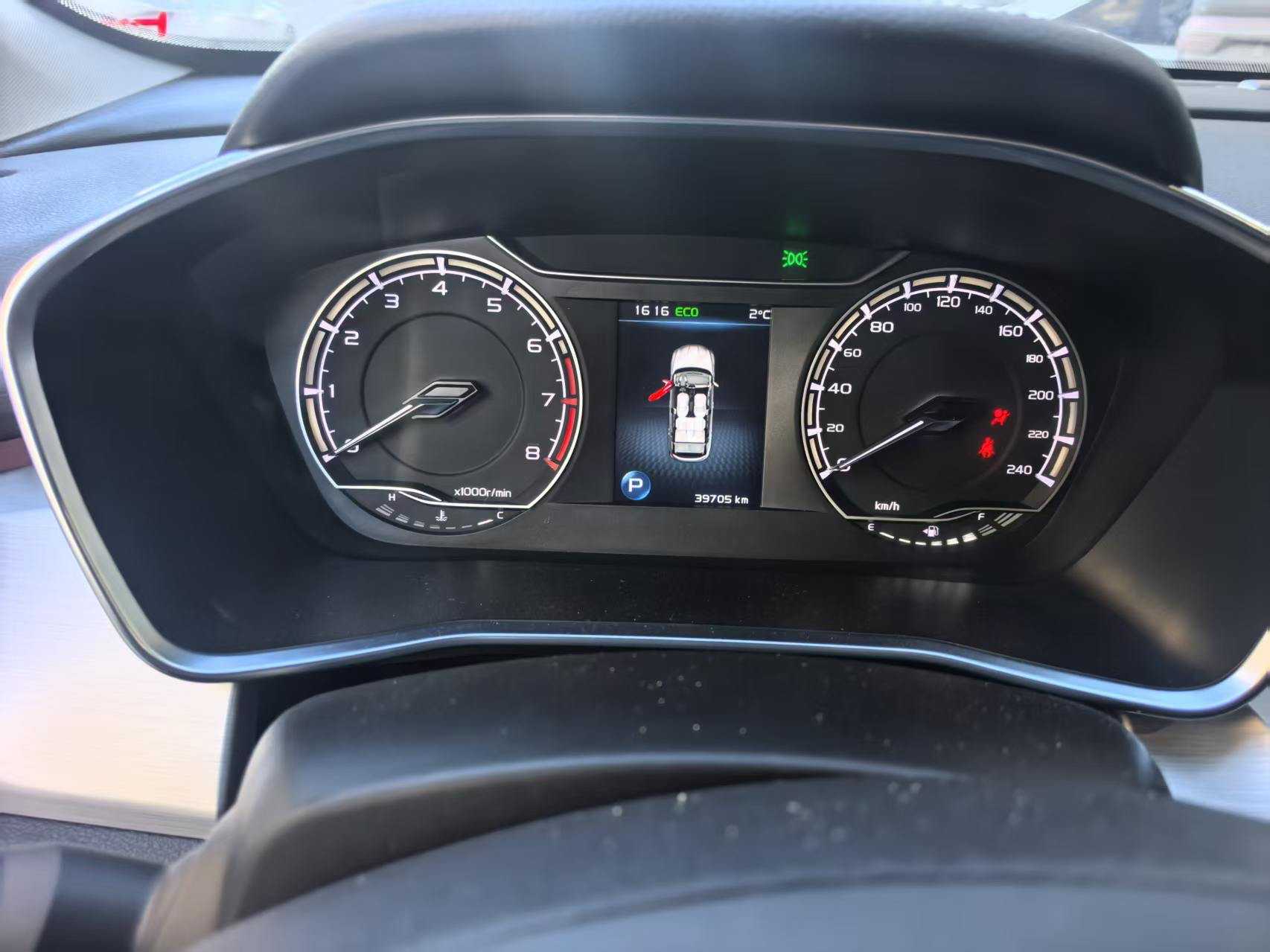 GEELY Coolray 2022 car image #3