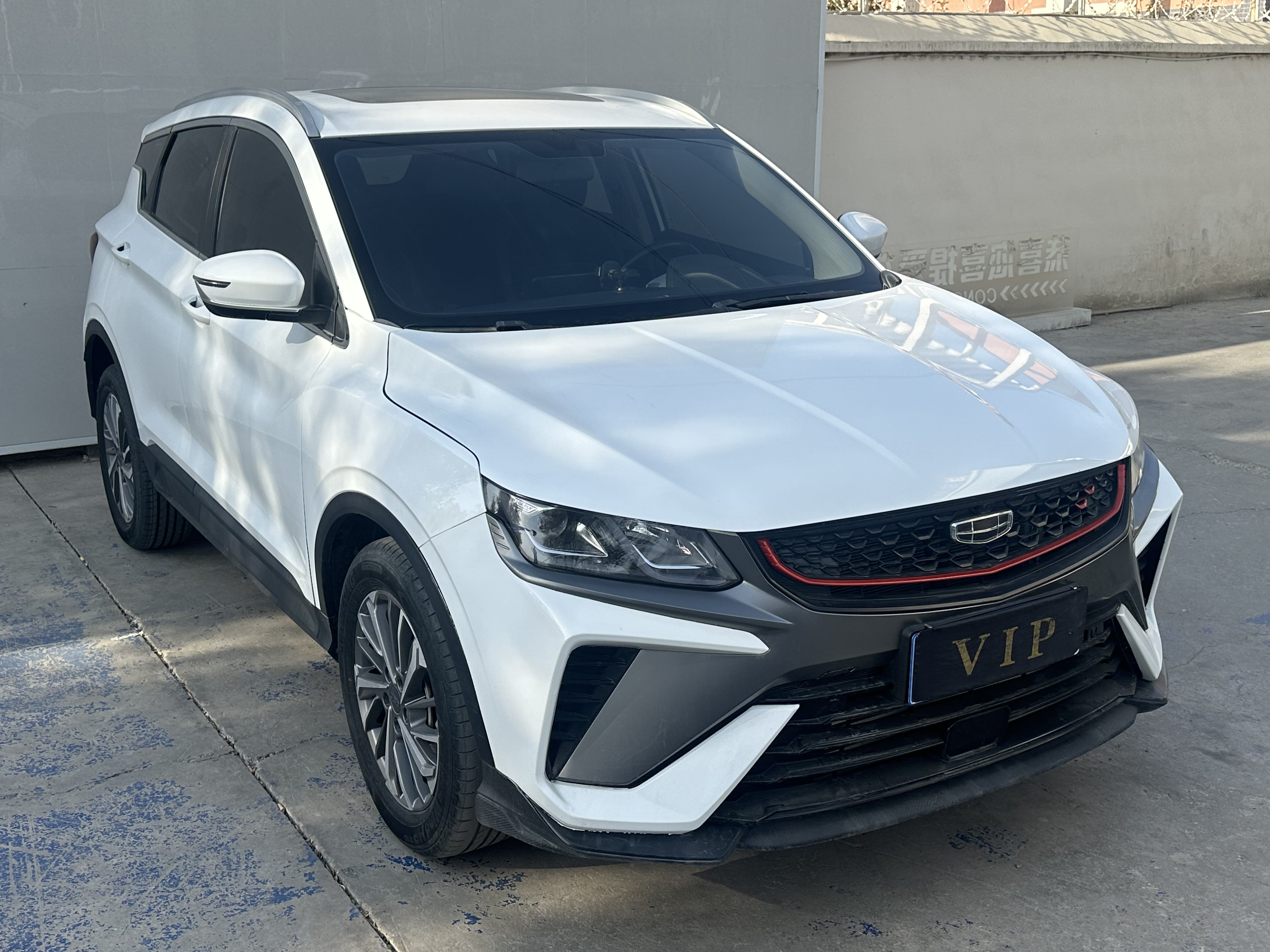 GEELY Coolray 2022 #3 GEELY Coolray 2022 car image #3
