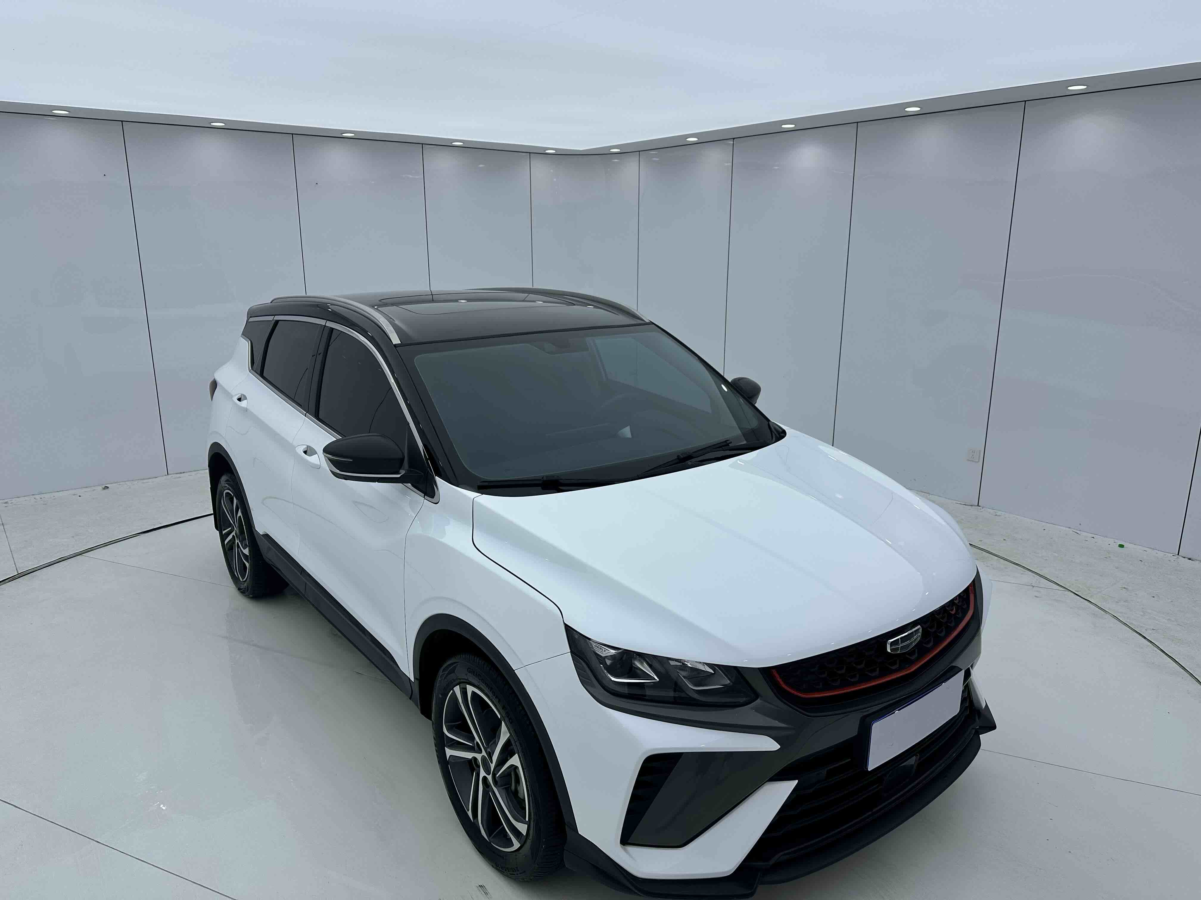 GEELY Coolray 2022 #3 GEELY Coolray 2022 car image #3