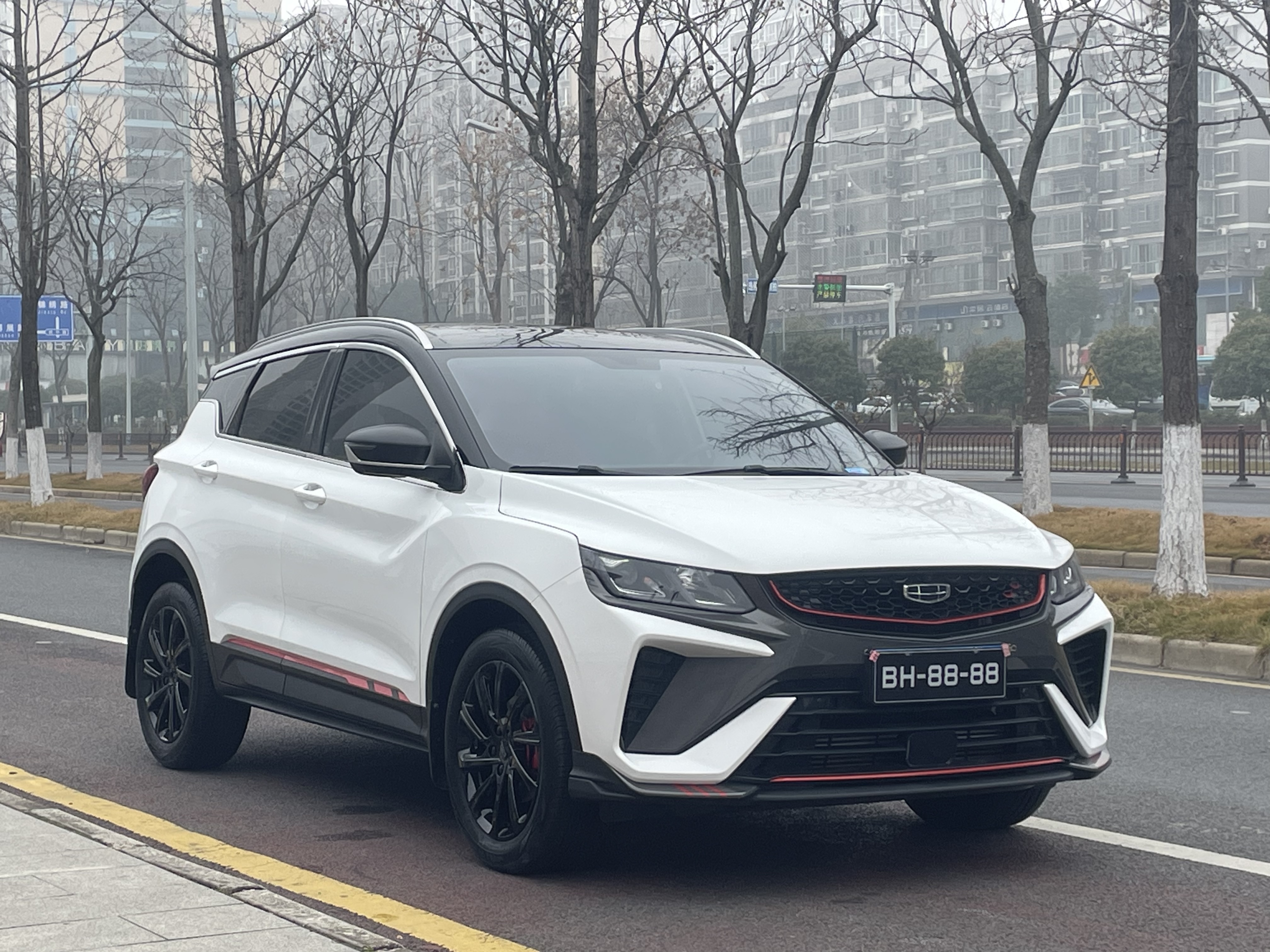 GEELY Coolray 2022 #3 GEELY Coolray 2022 car image #3