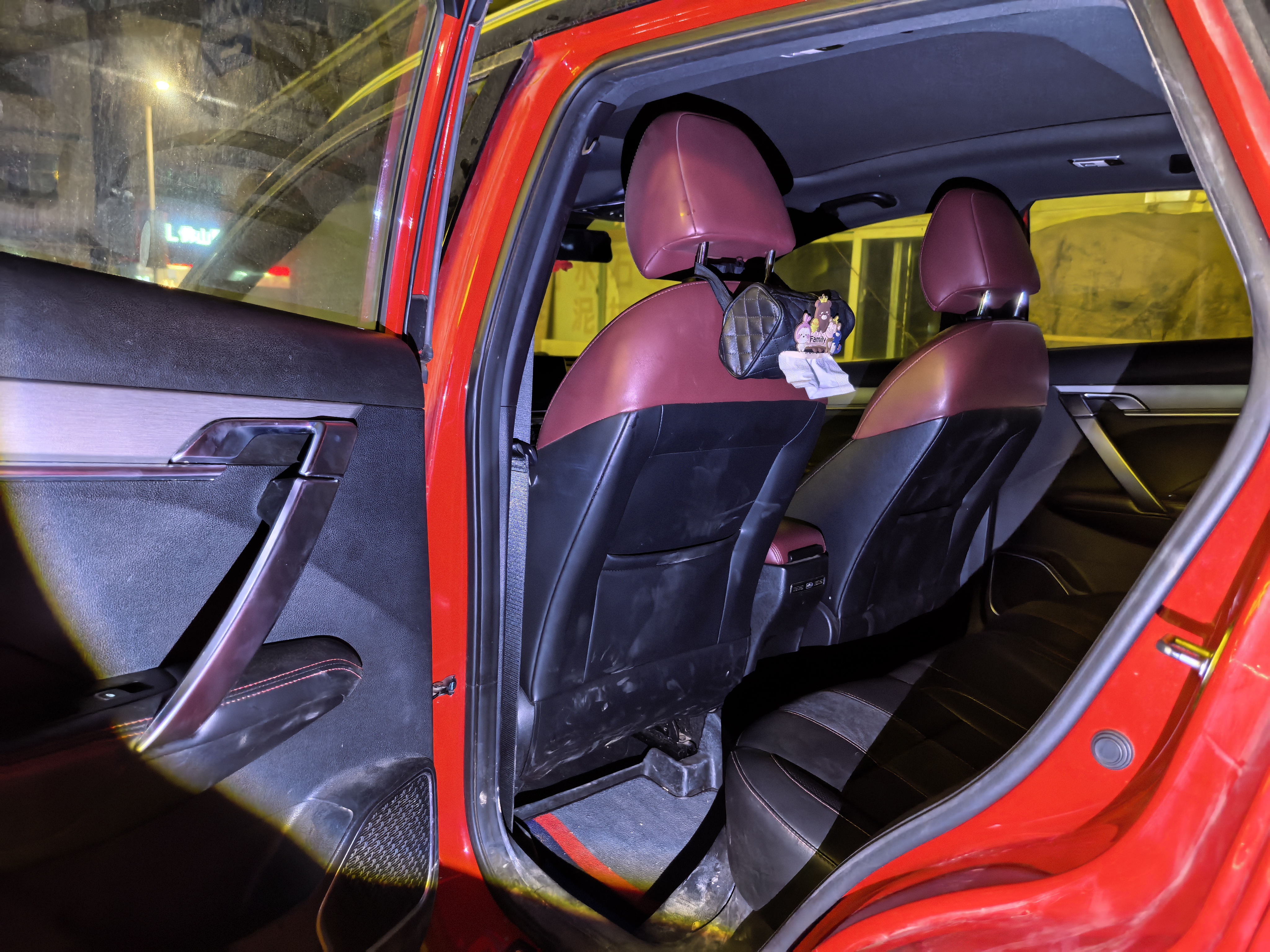 GEELY Coolray 2021 car image #3