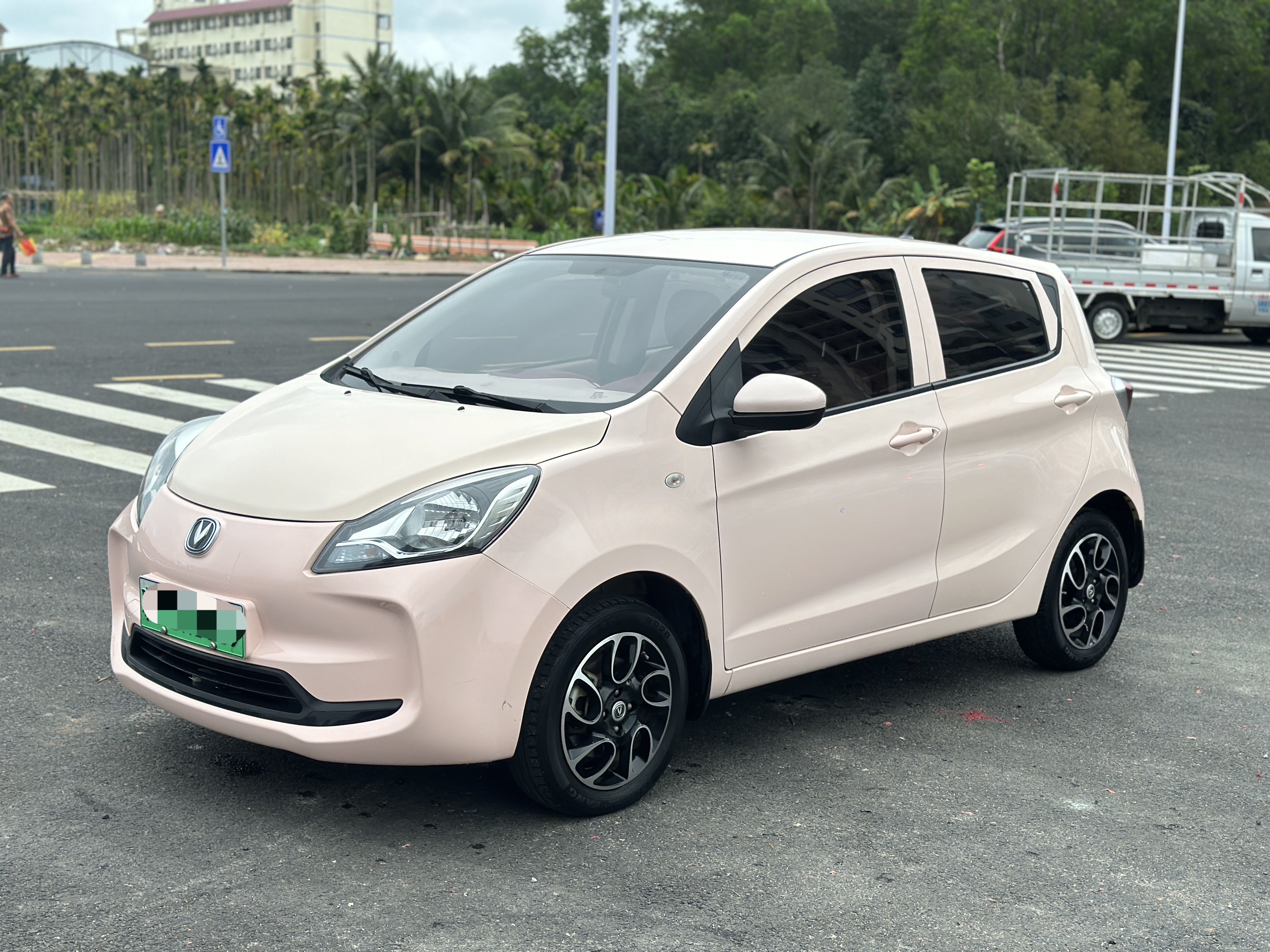 Changan BenBen E-Star 2022 immagine di auto #3
