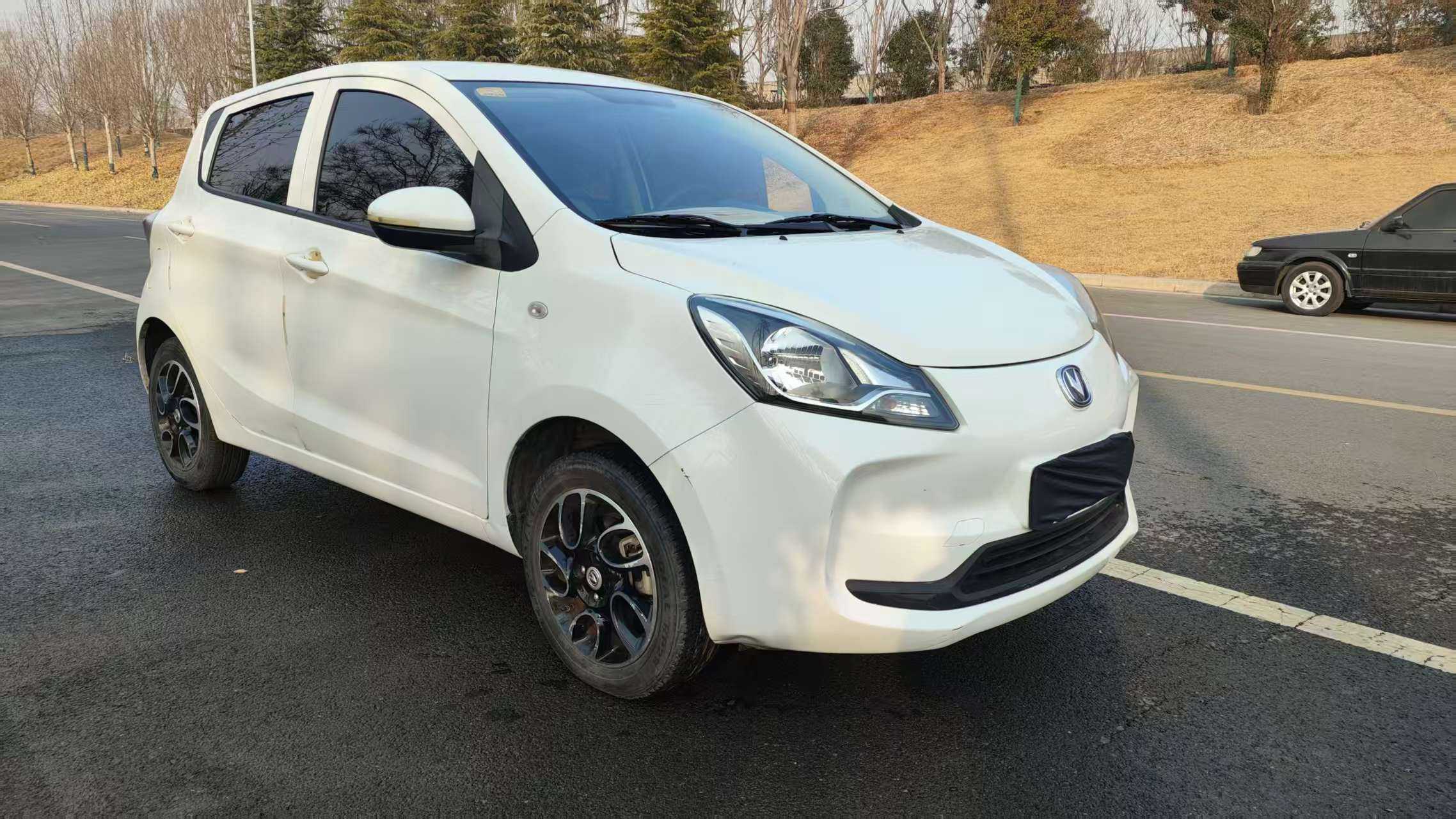 Changan BenBen E-Star 2022 car image #3