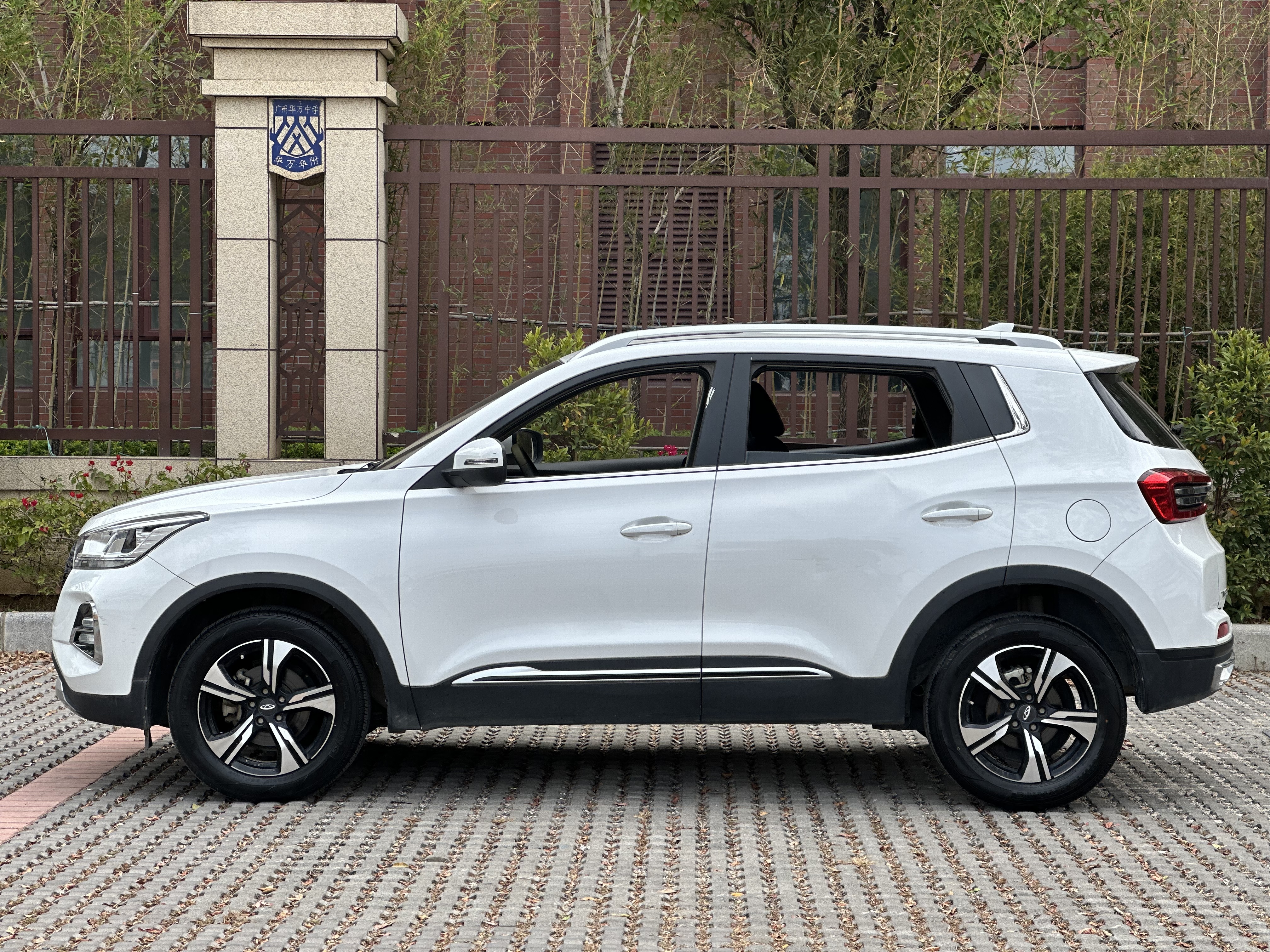 Chery Tiggo 5x 2022 car image #3