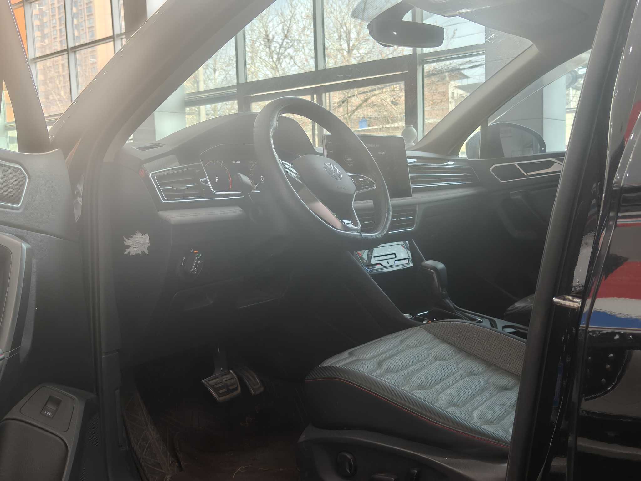 Volkswagen Tiguan X 2023 car image #3