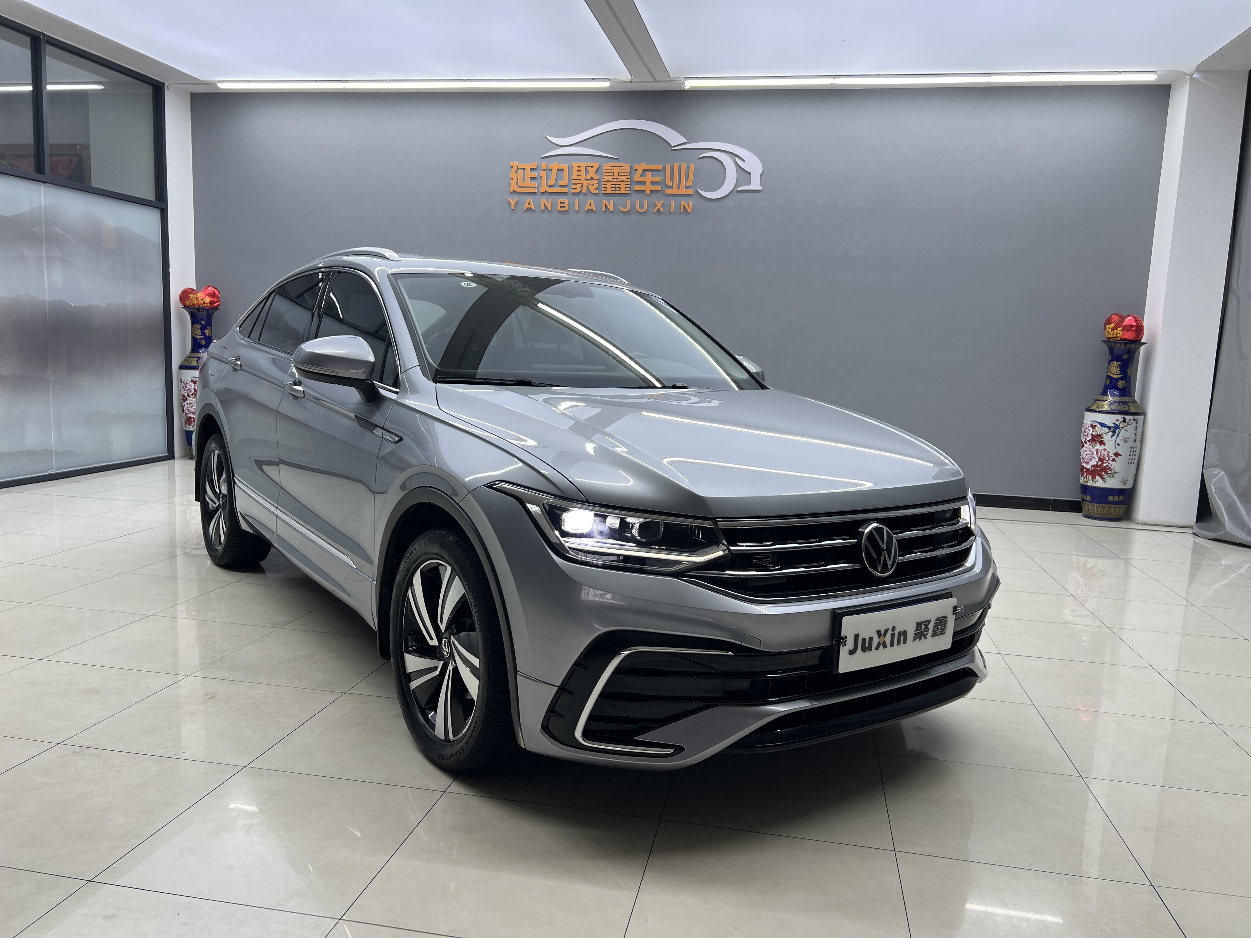 Volkswagen Tiguan X 2021 car image #3