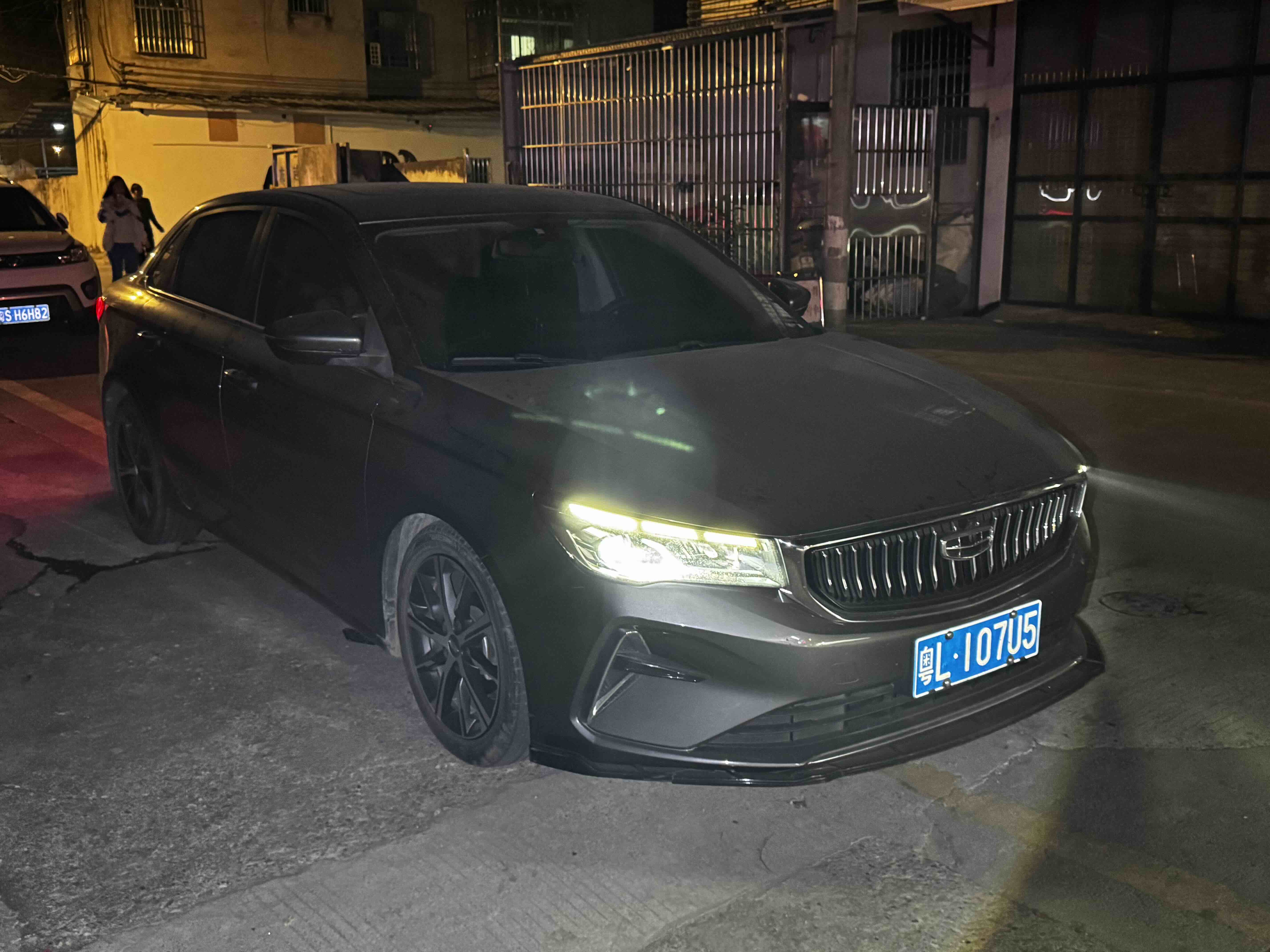 GEELY Emgrand 2021 car image #3