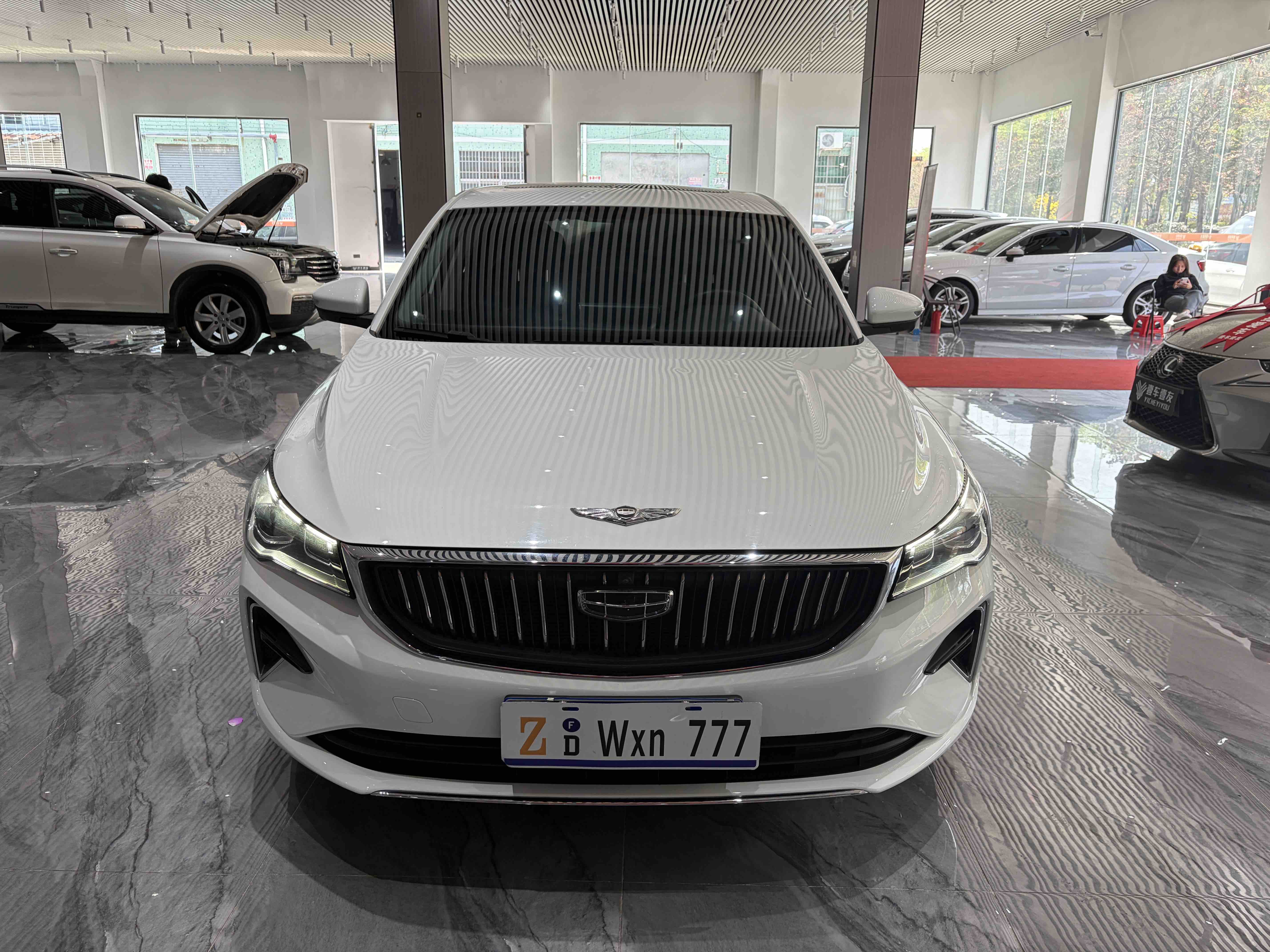 GEELY Emgrand 2022 car image #3