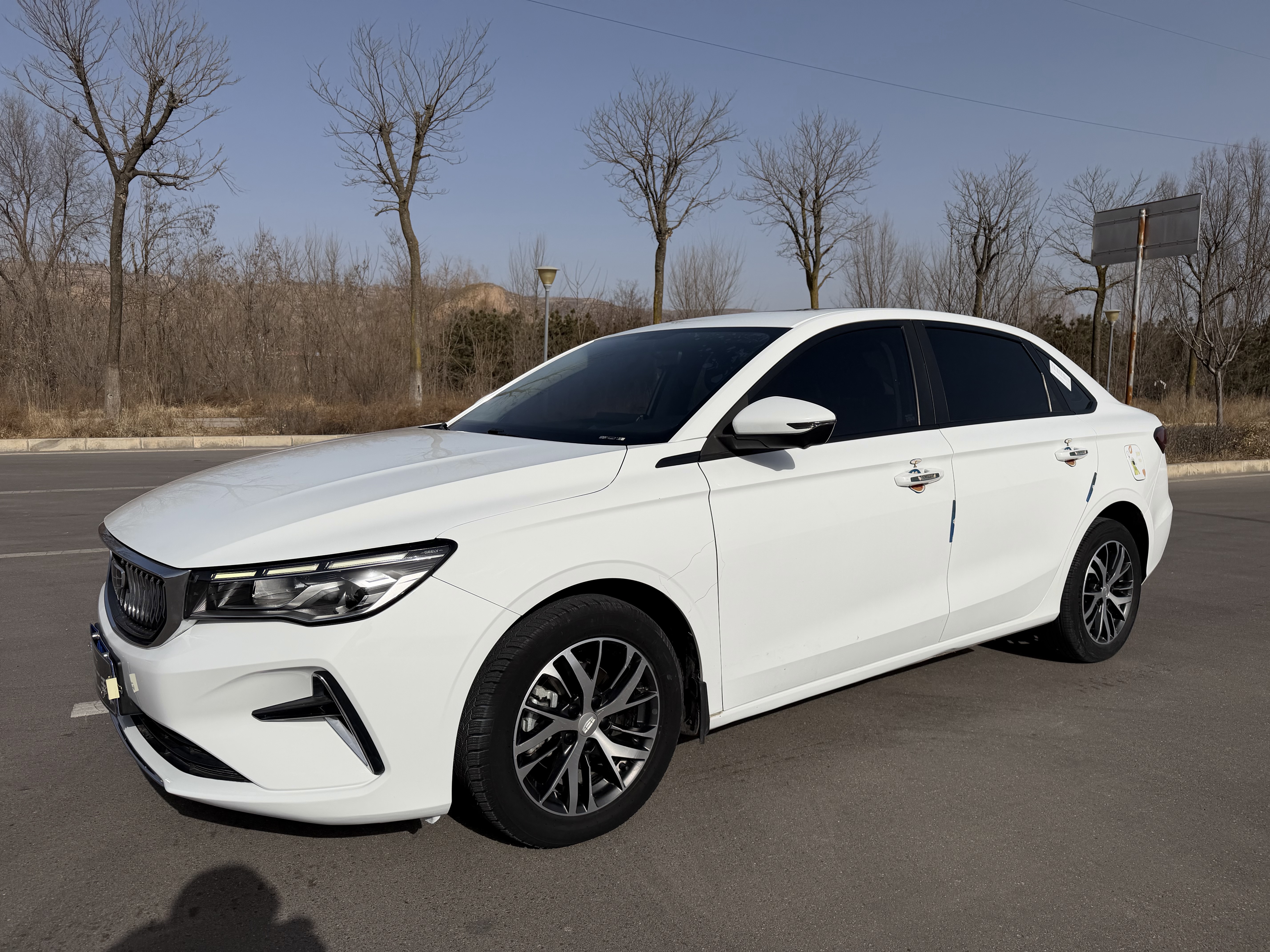 GEELY Emgrand 2022 #3 GEELY Emgrand 2022 car image #3