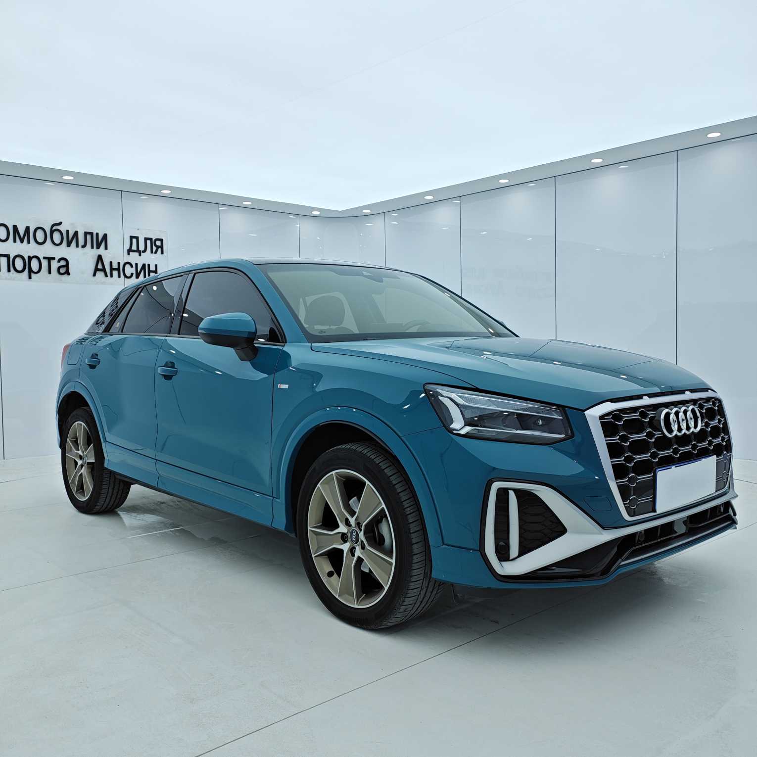 Q2L 2021 #3 Q2L 2021 car image #3