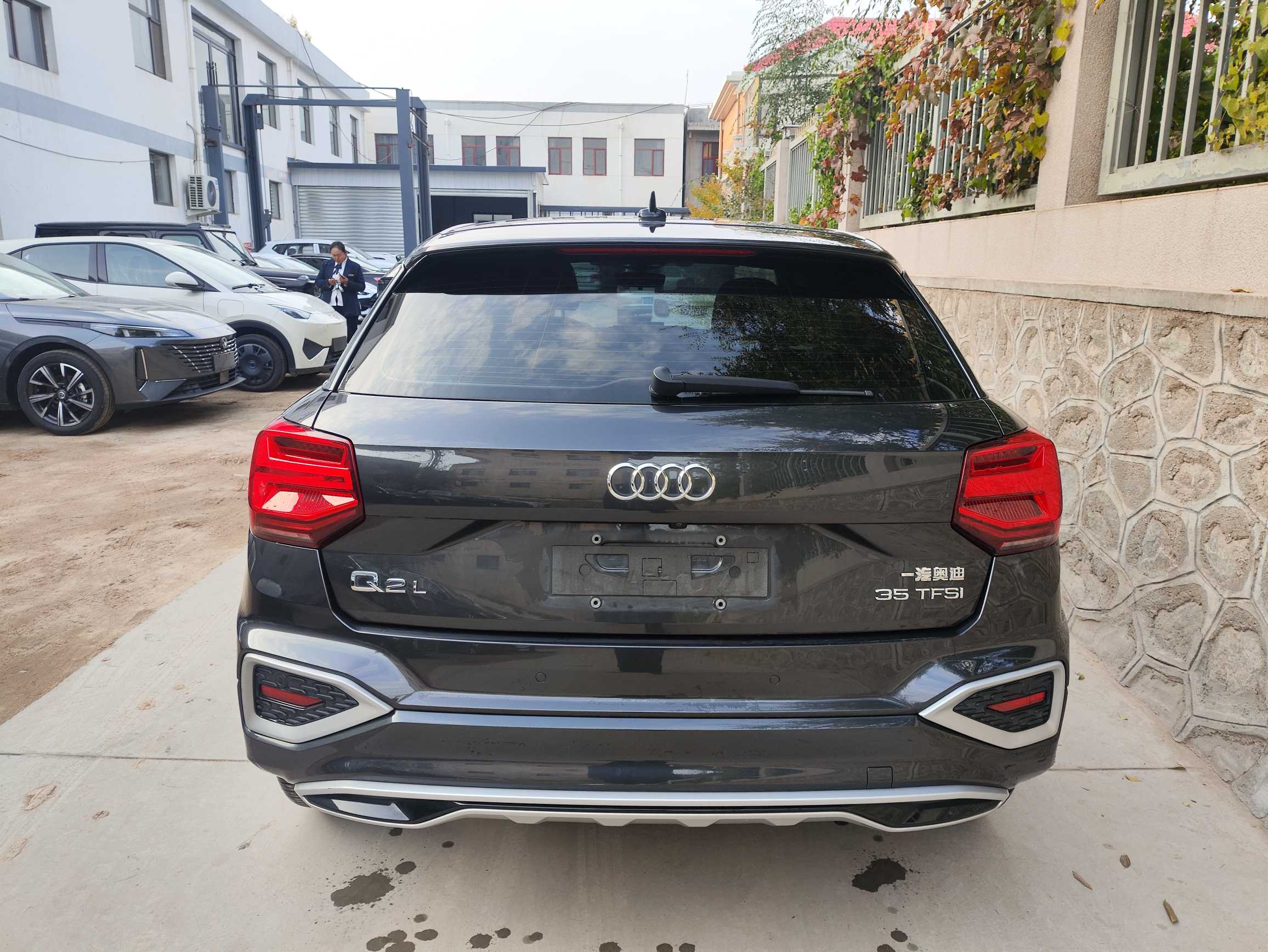 Q2L 2022 #3 Q2L 2022 car image #3