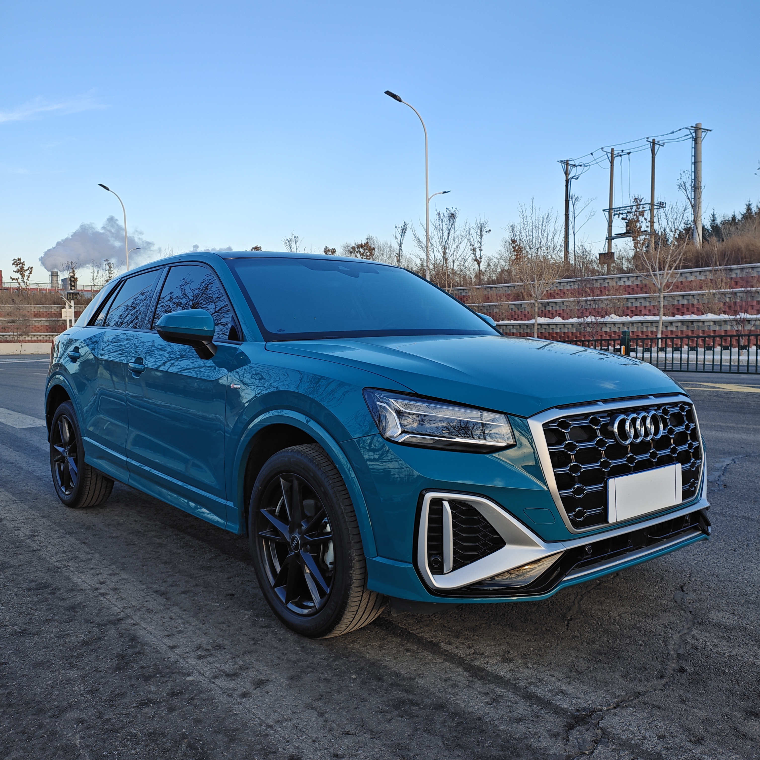 Q2L 2023 car image #3