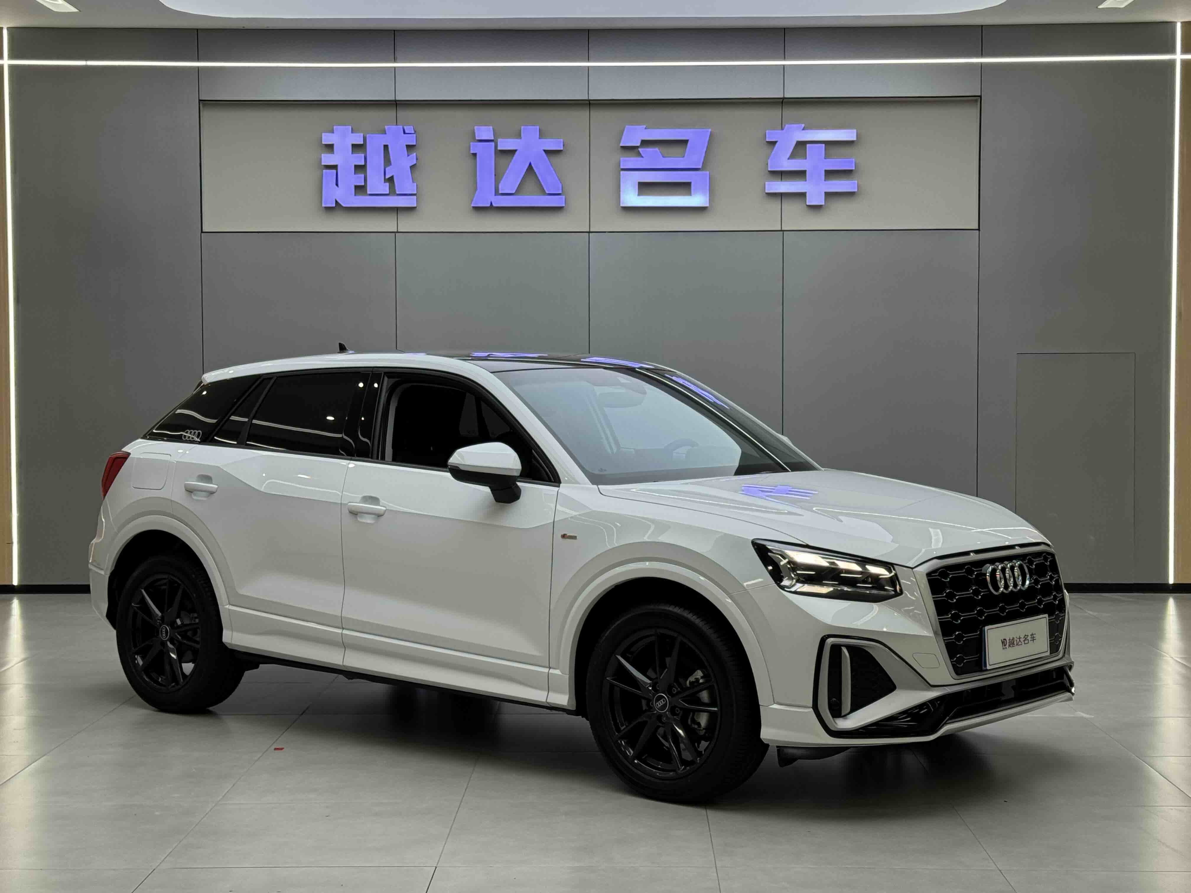 Audi Q2L 2023 изображение автомобиля #3