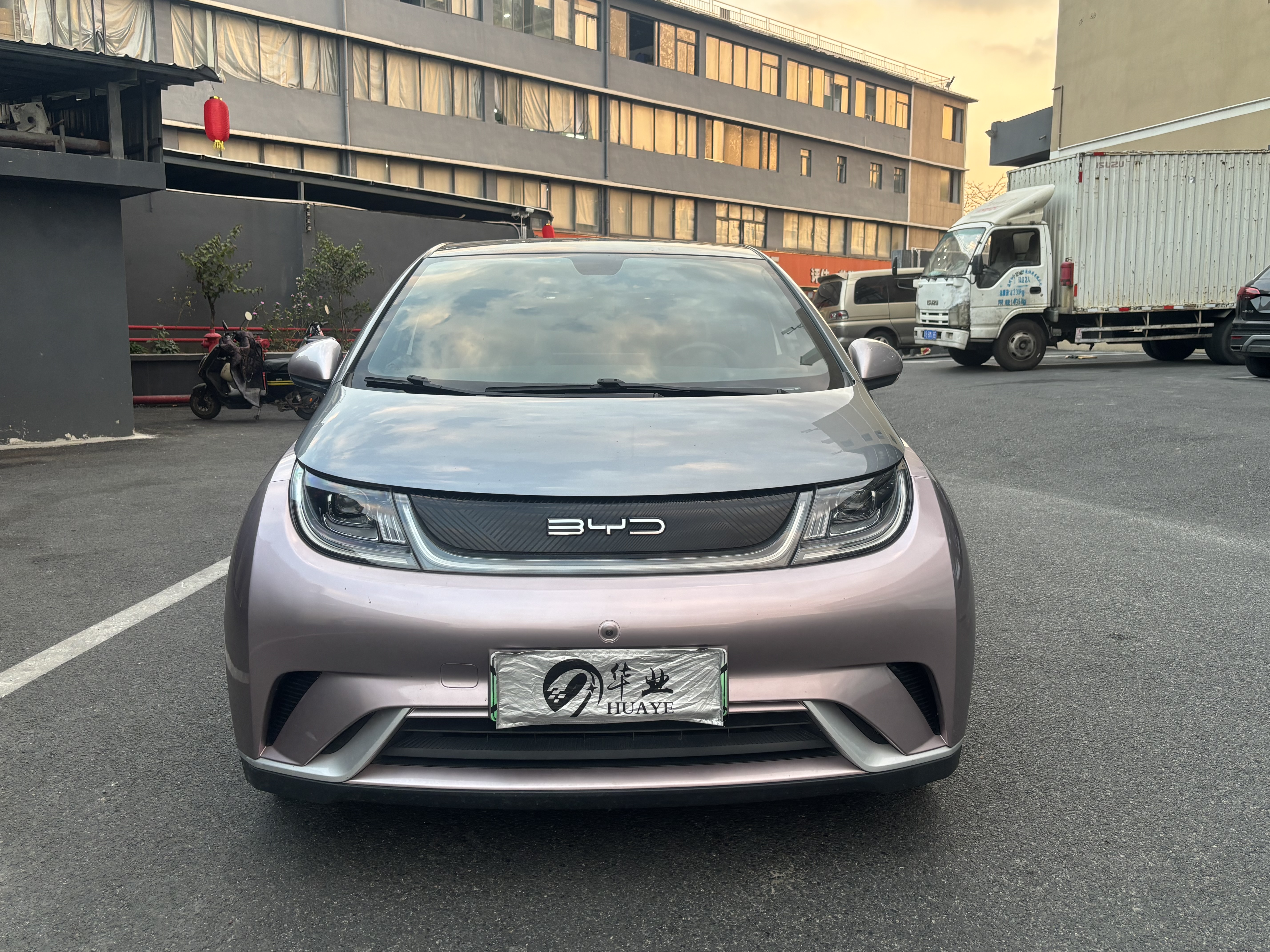 BYD Dolphin 2022 car image #3