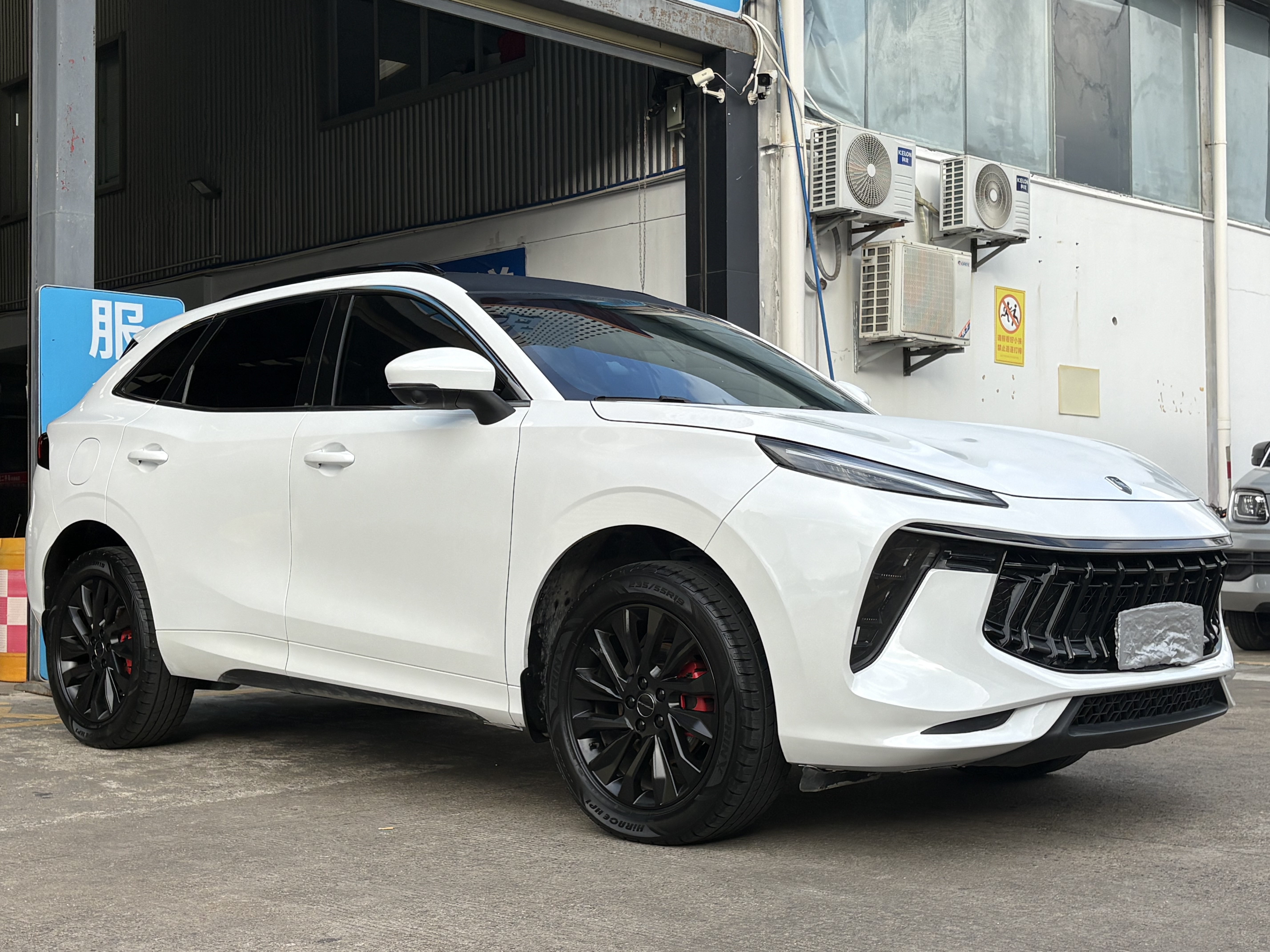 Forthing T5 EVO 2023 #3 Forthing T5 EVO 2023 imagem de carro #3