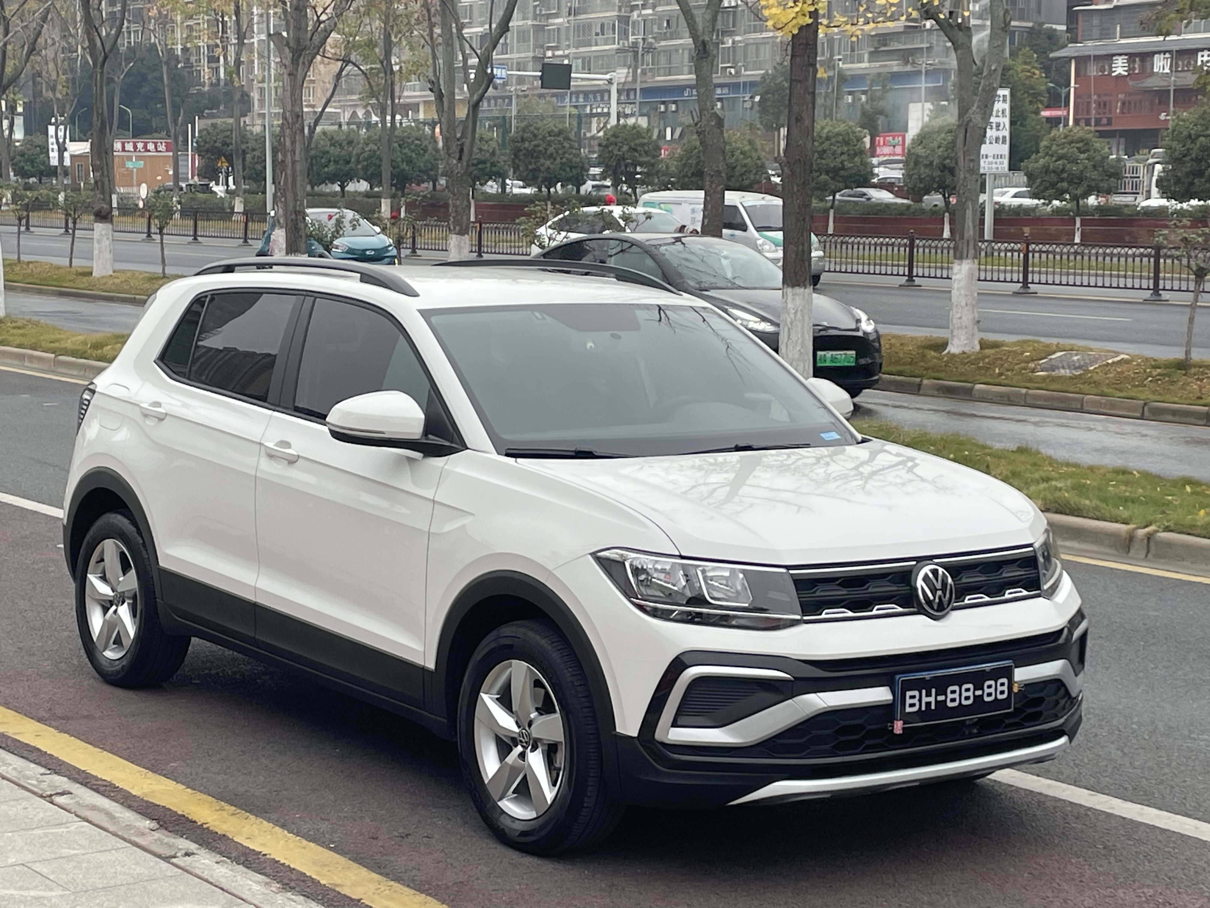 Volkswagen T-Cross 2022 #3 Volkswagen T-Cross 2022 car image #3