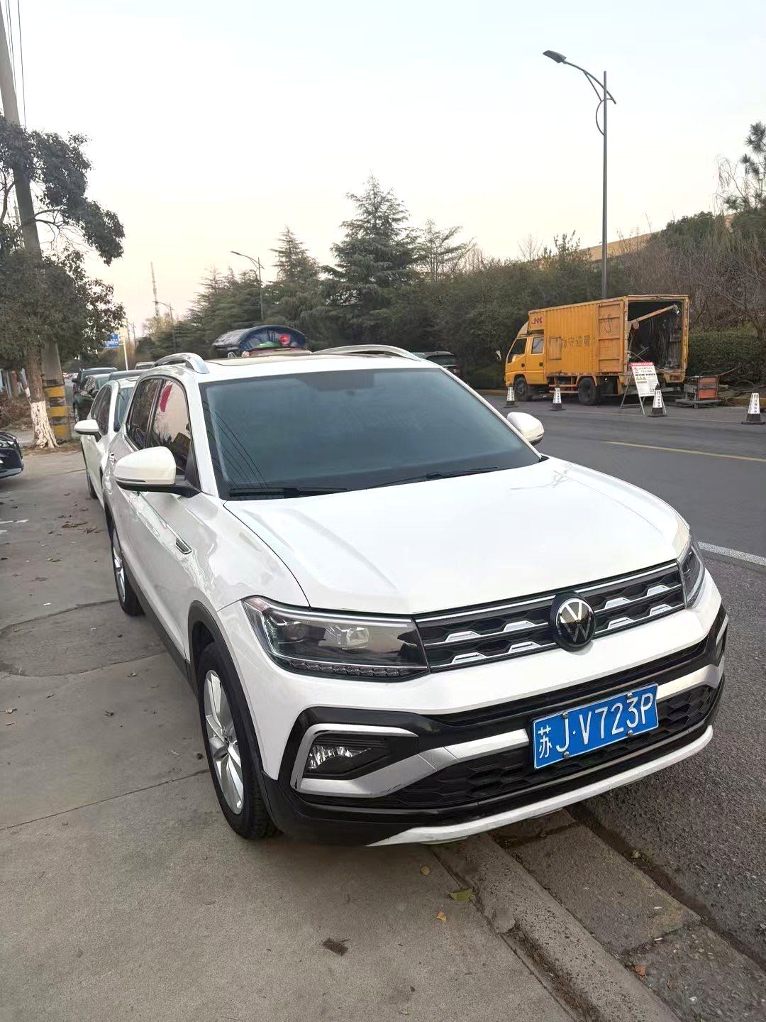 Volkswagen T-Cross 2021 #3 Volkswagen T-Cross 2021 car image #3
