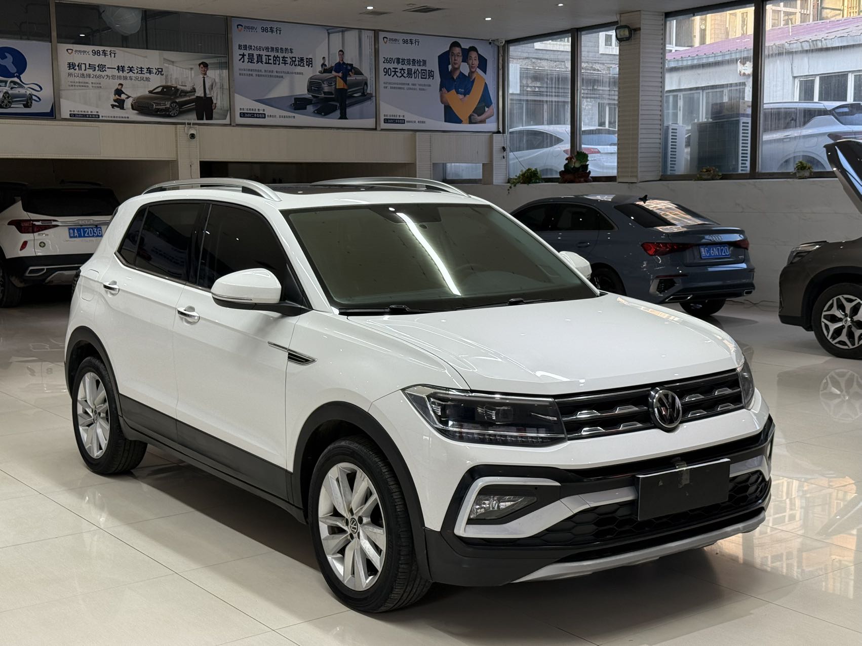 Volkswagen T-Cross 2022 car image #3