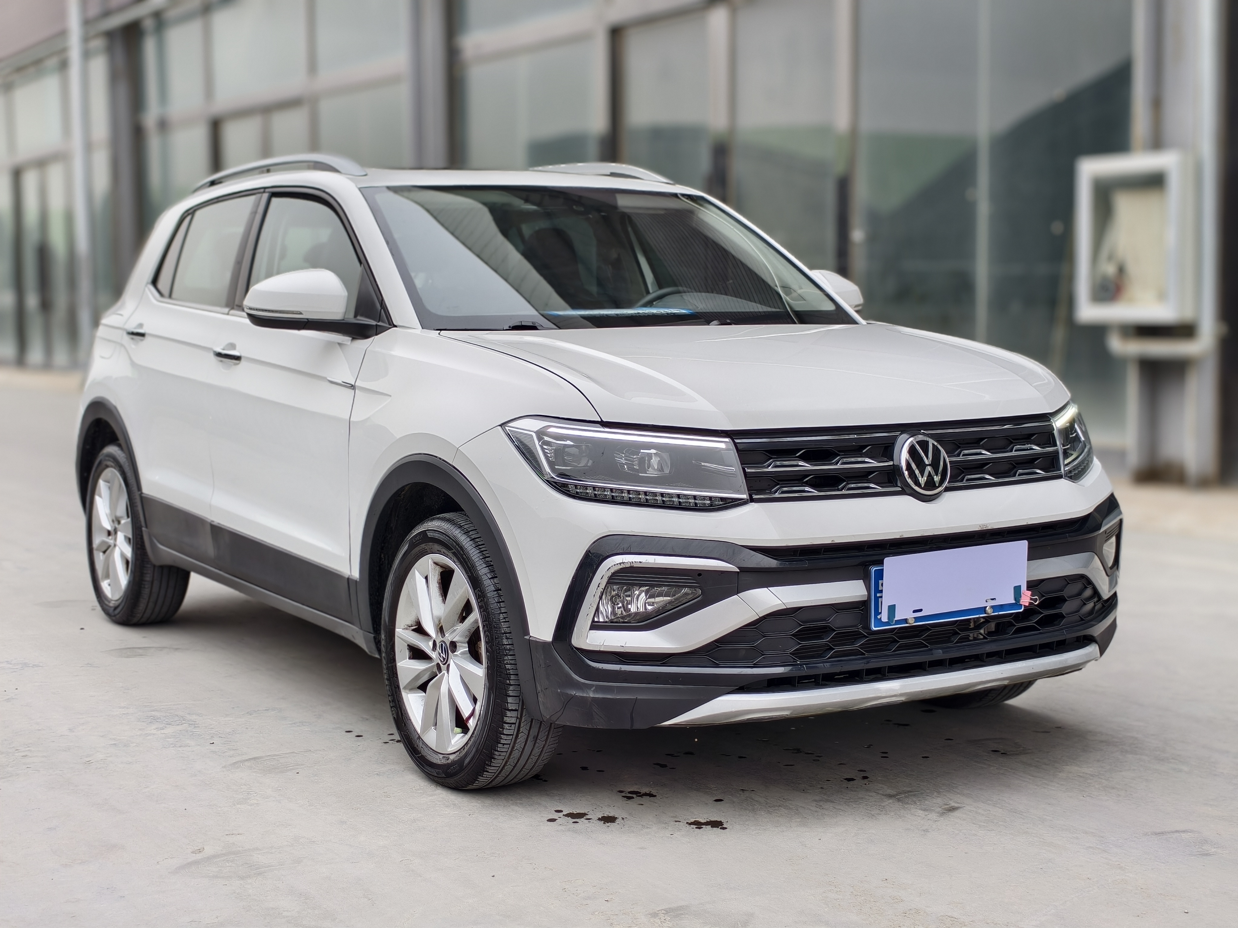 Volkswagen T-Cross 2023 #3 Volkswagen T-Cross 2023 car image #3
