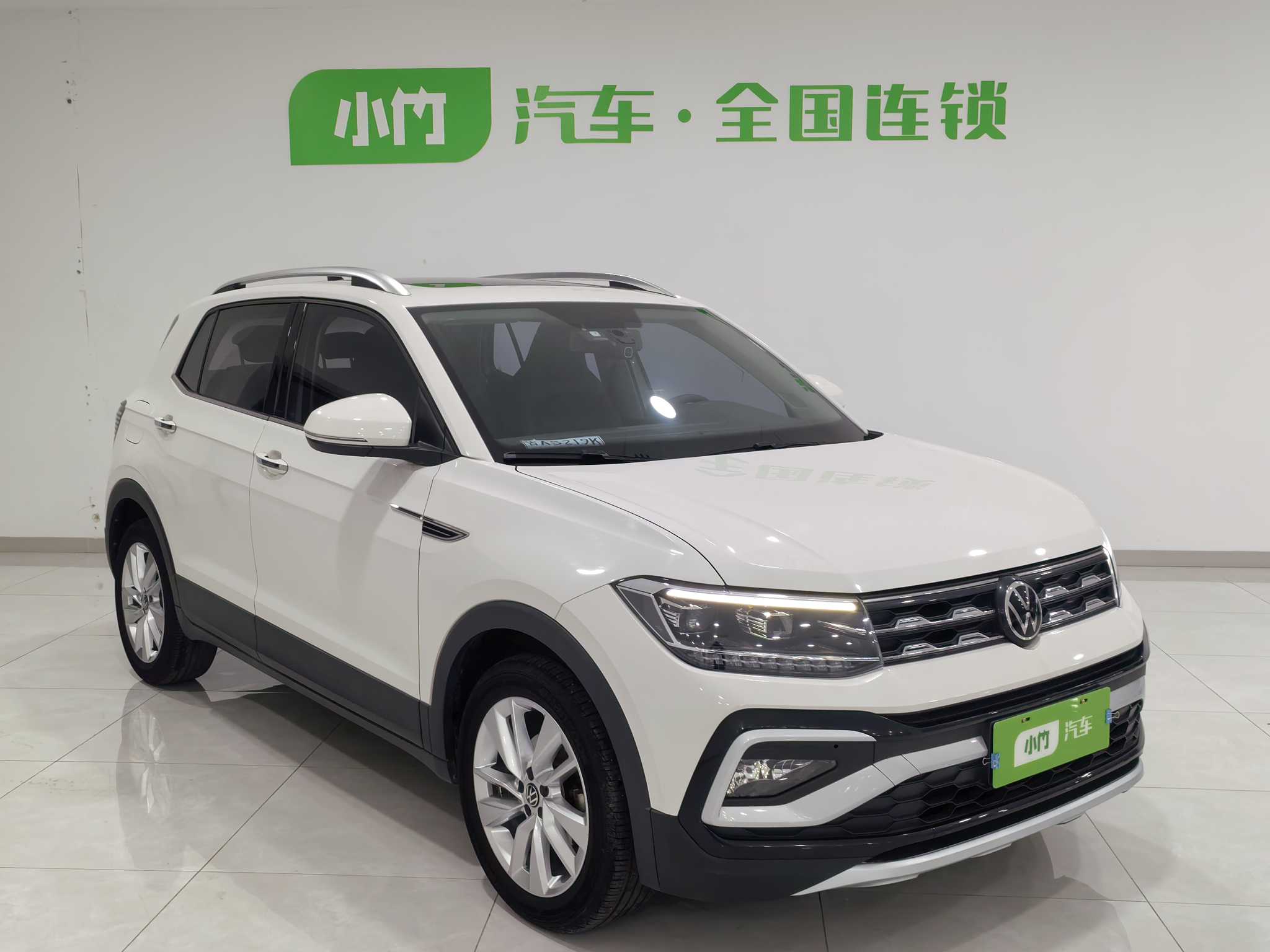 Volkswagen T-Cross 2022 car image #3