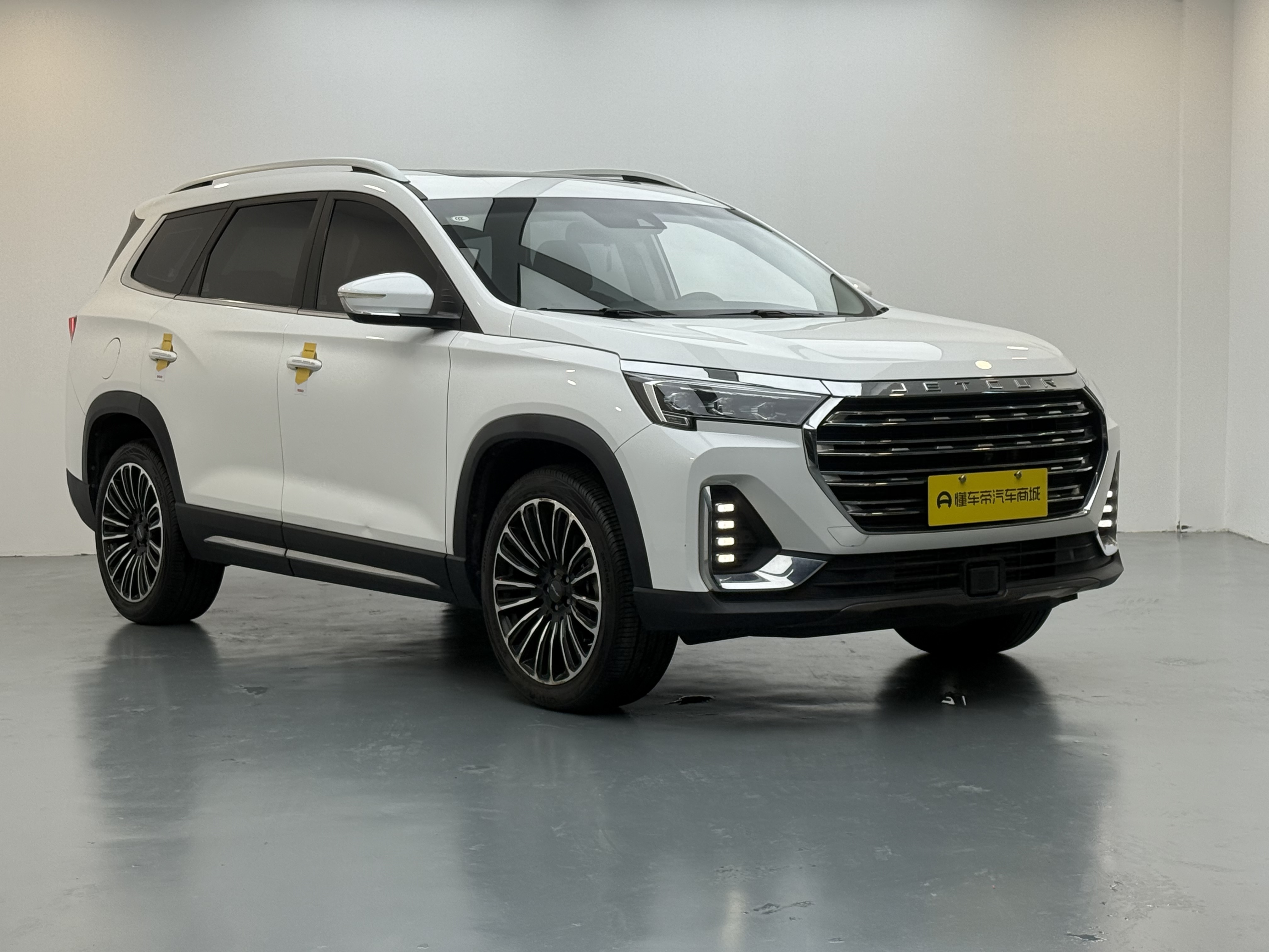 Jetour X90 PLUS 2022 immagine di auto #3