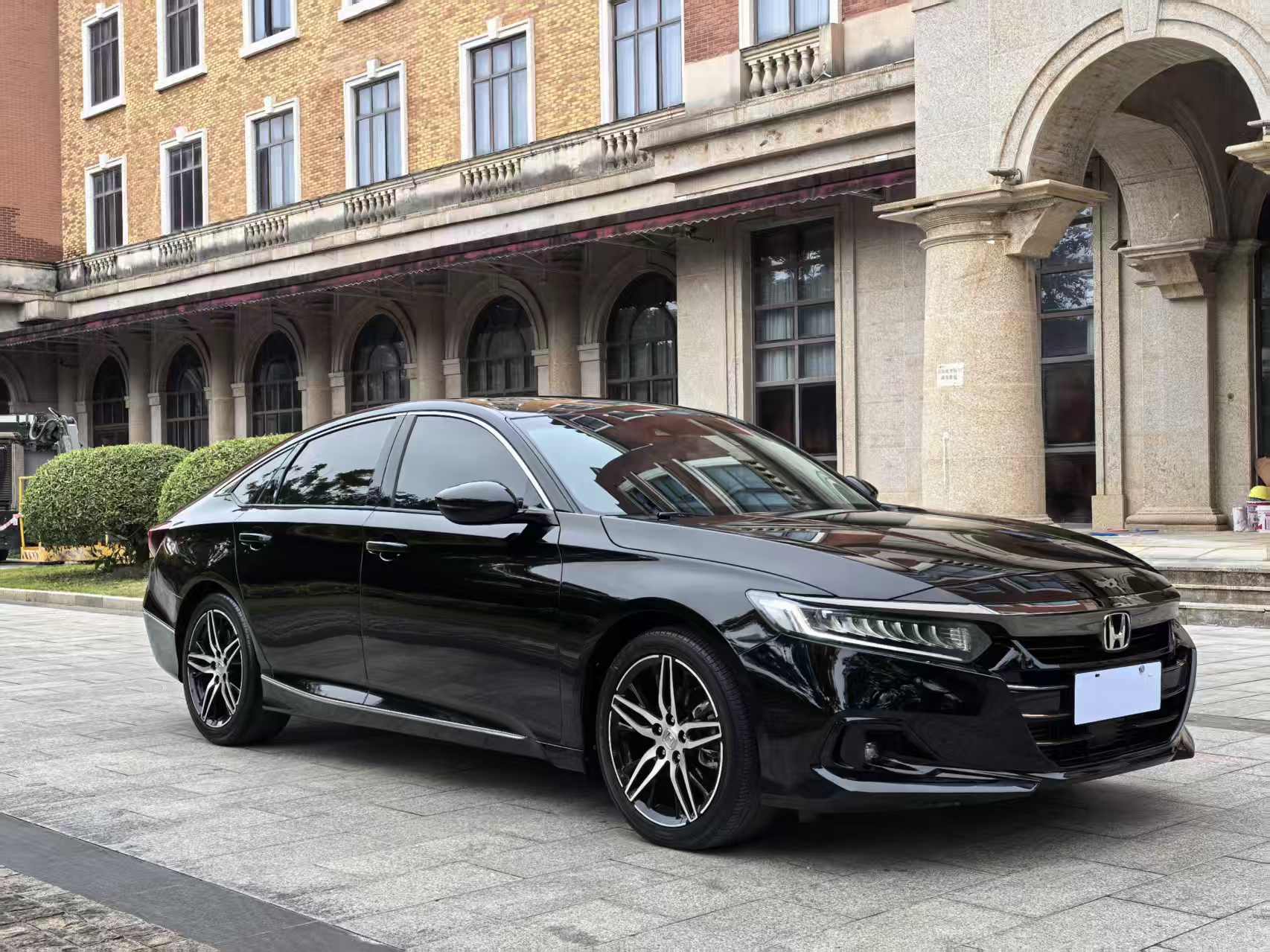 Honda Accord 2023 car image #3