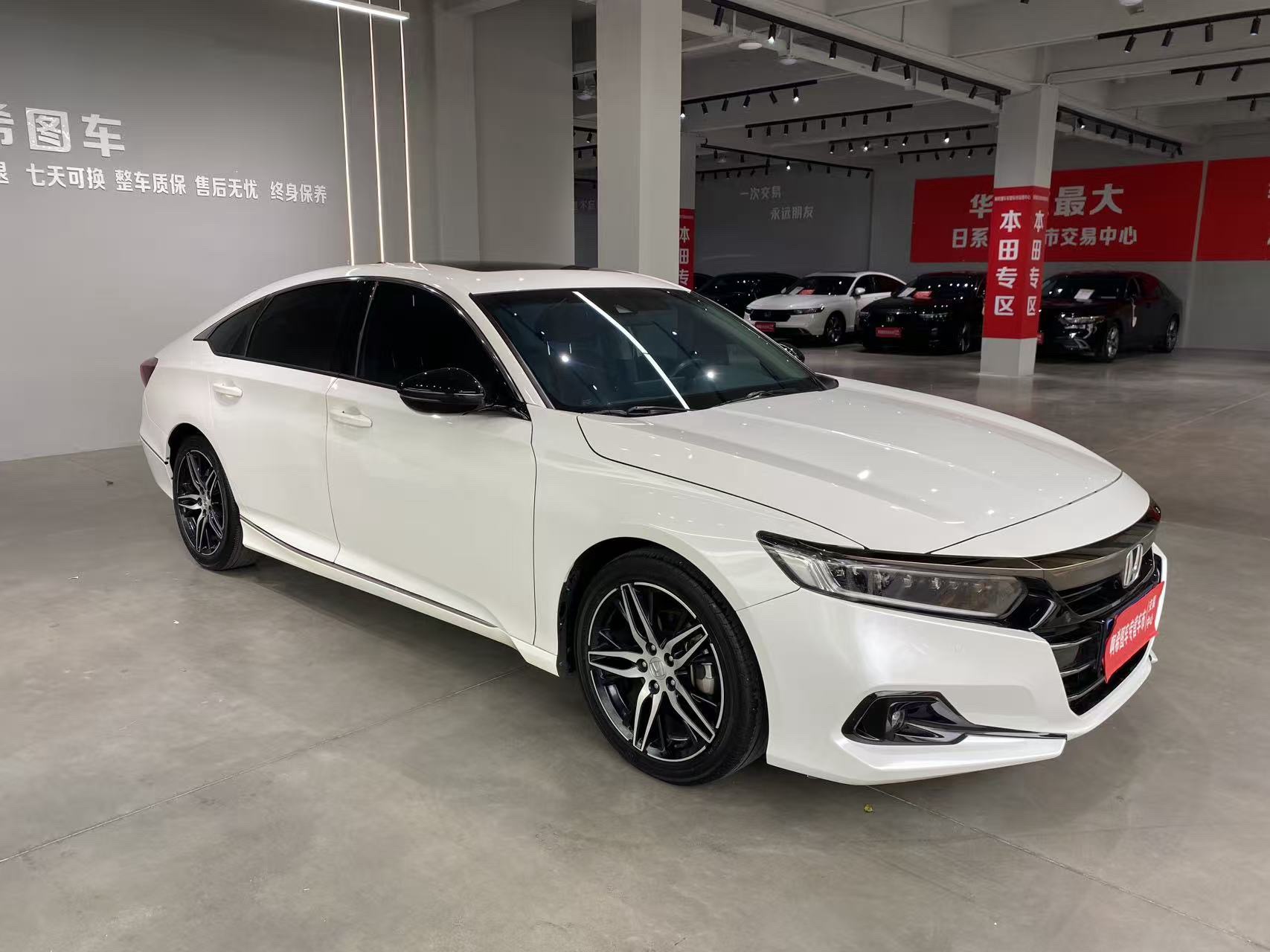 Honda Accord 2022 immagine di auto #3