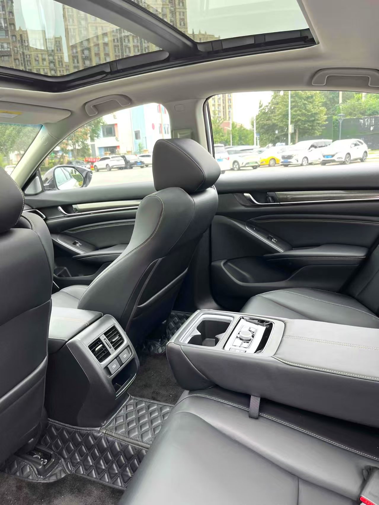 Honda Accord 2023 #3 Honda Accord 2023 car image #3