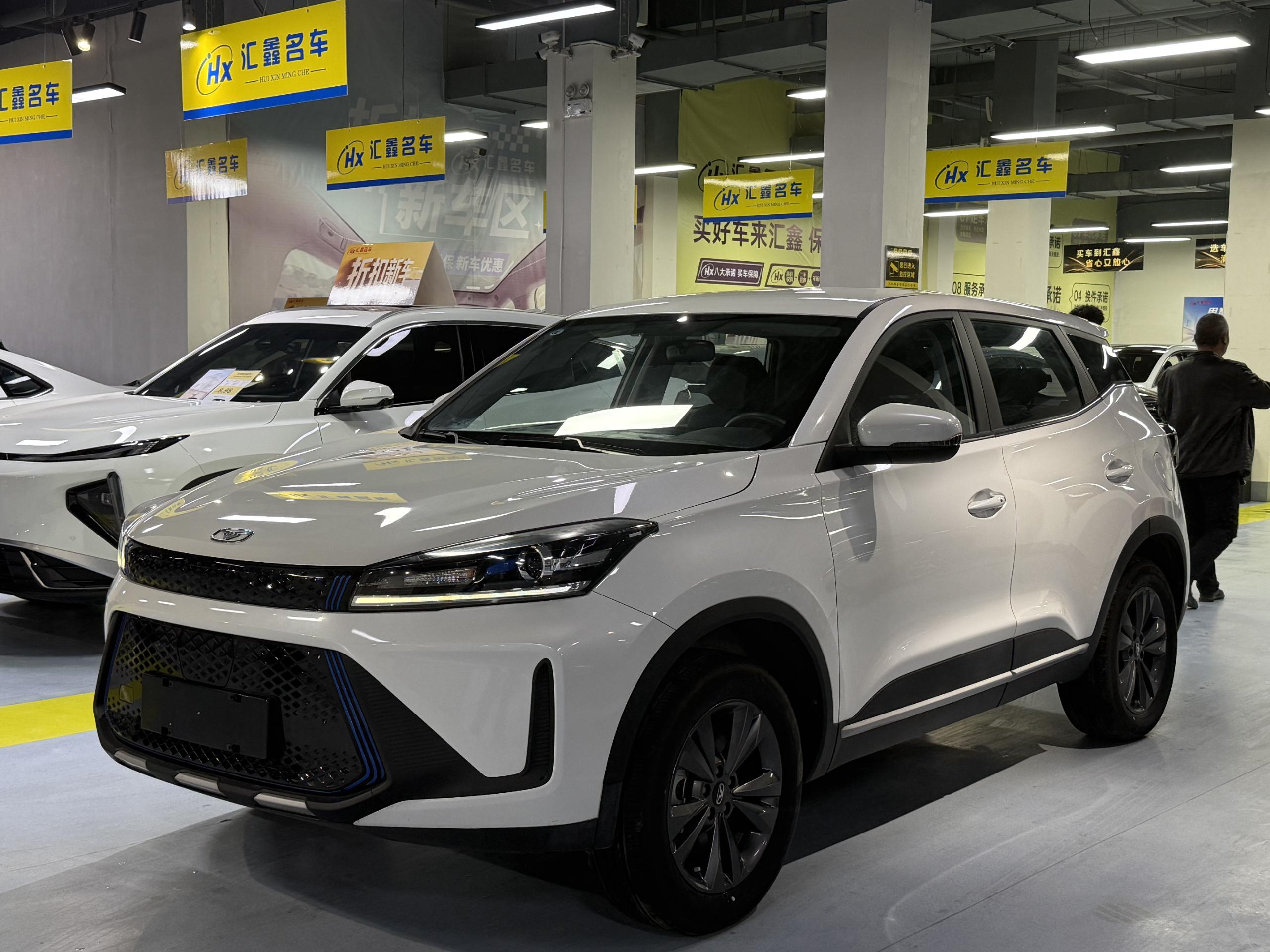 Showjet Pro EV 2025 car image #3