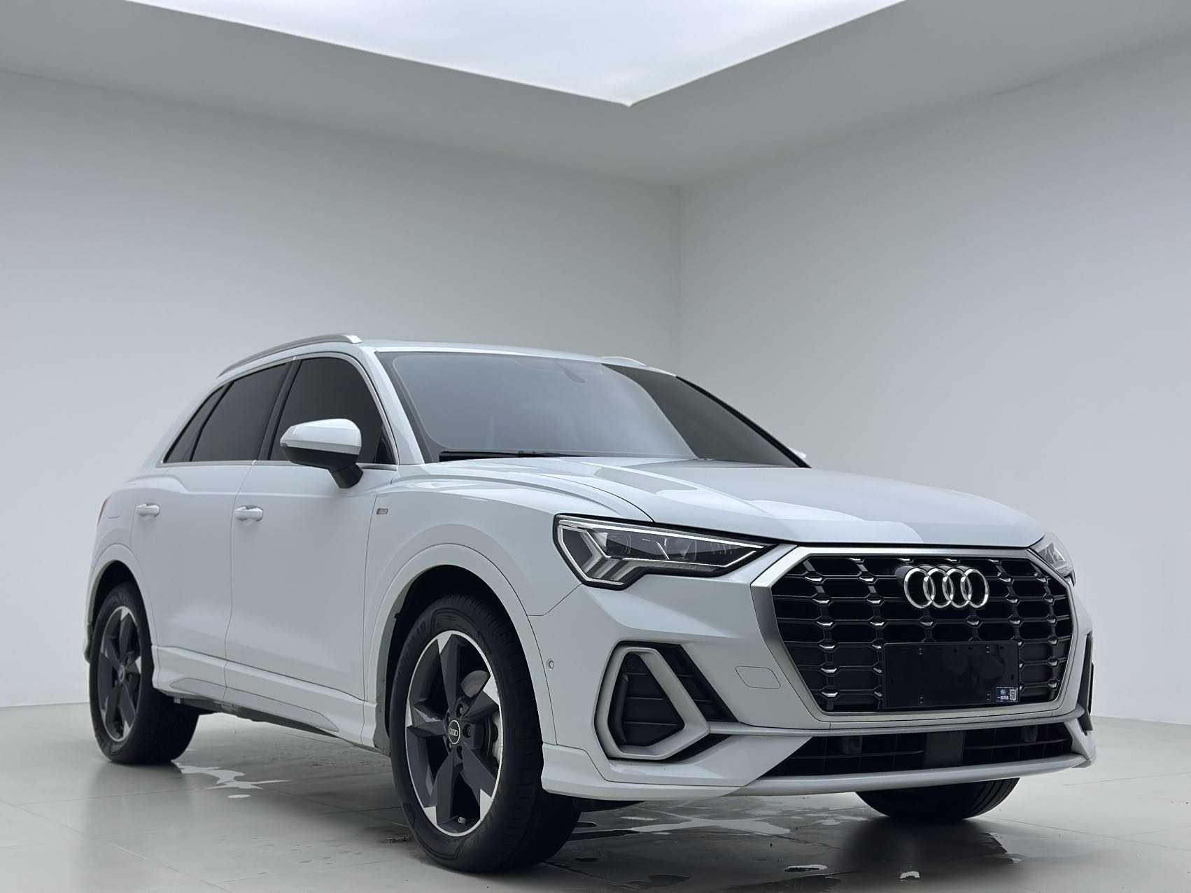 Audi Q3 2022 #3 Audi Q3 2022 car image #3