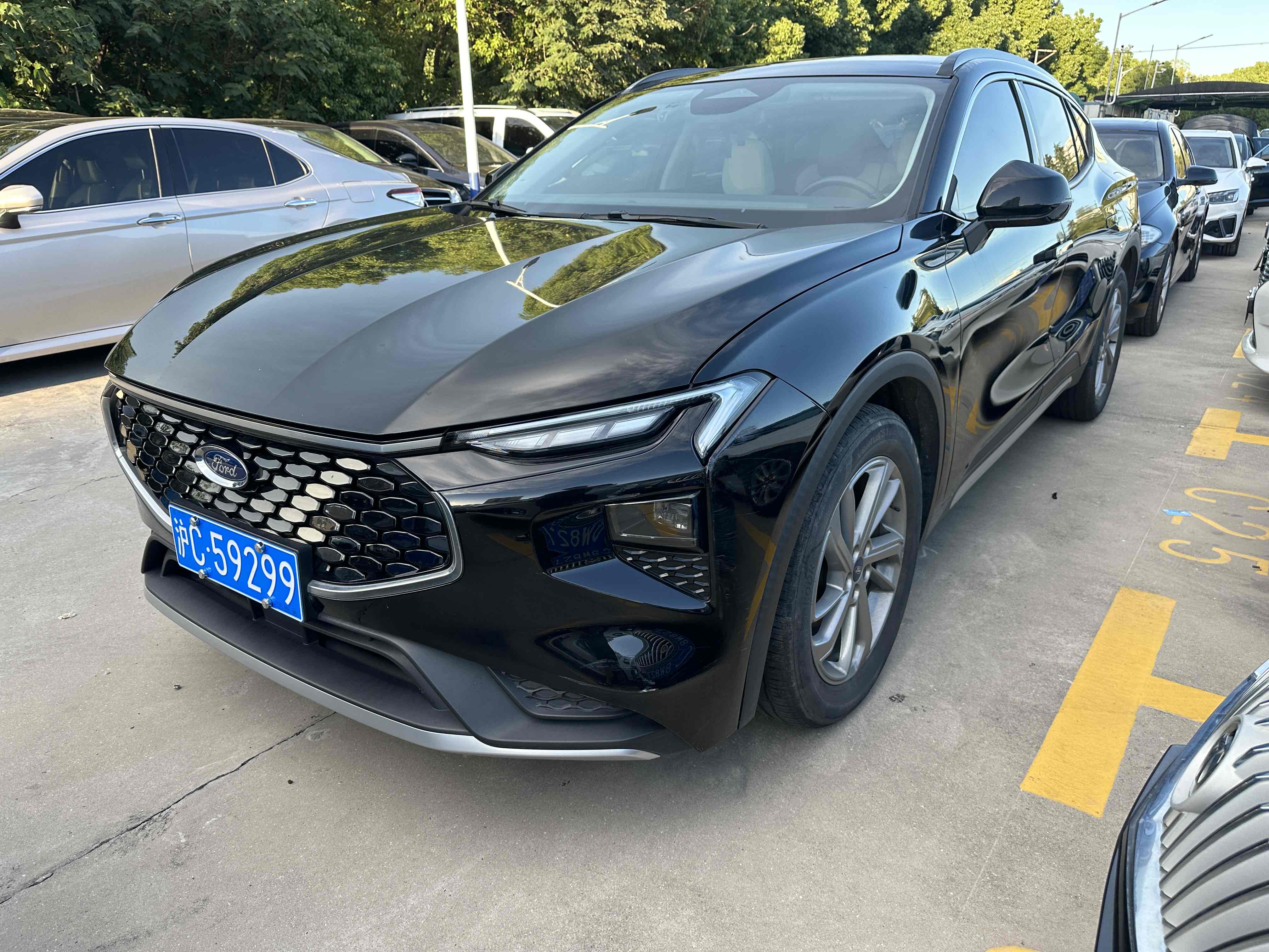 Ford Evos 2022 car image #3