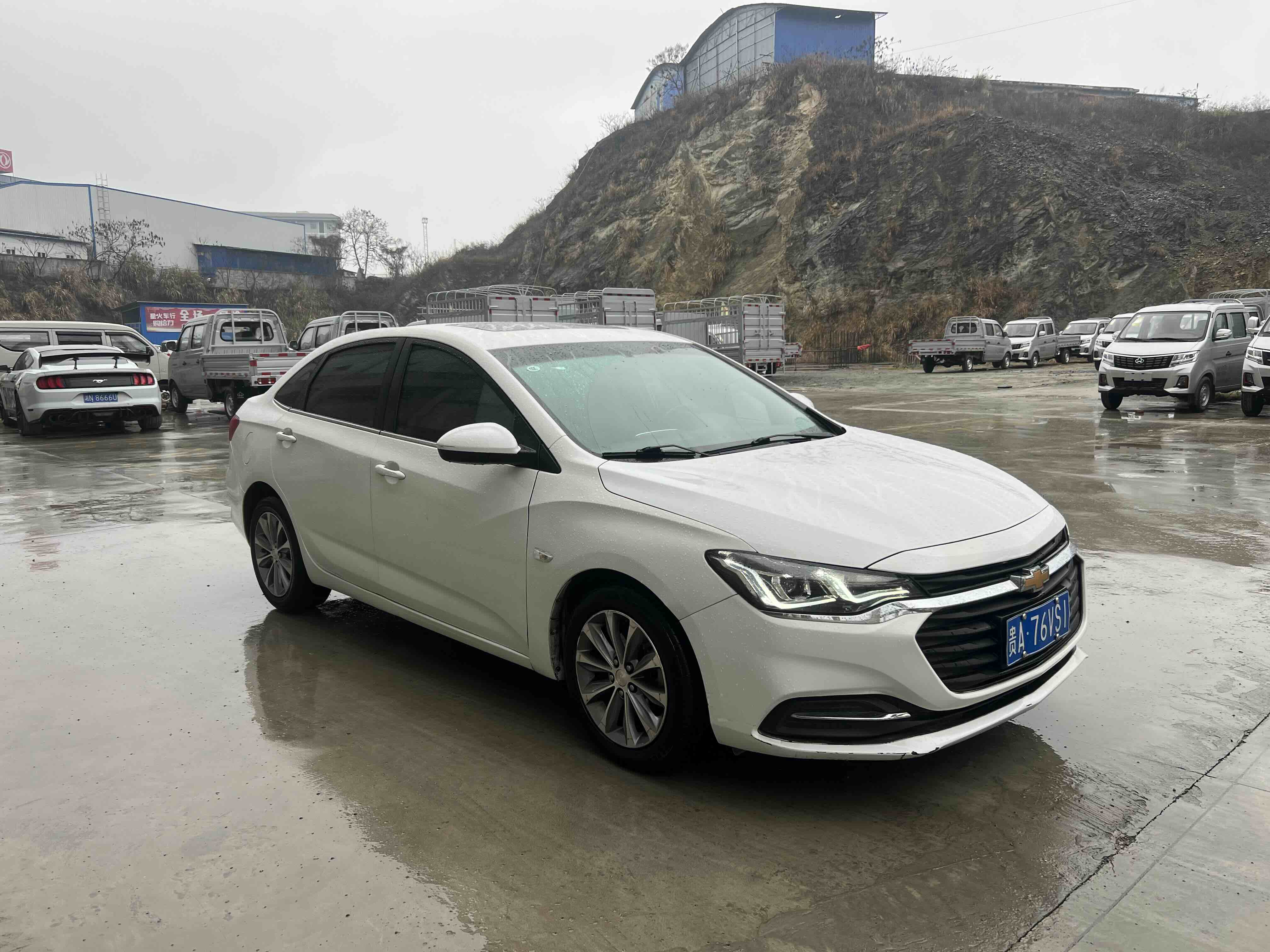 Chevrolet Monza 2022 #3 Chevrolet Monza 2022 car image #3