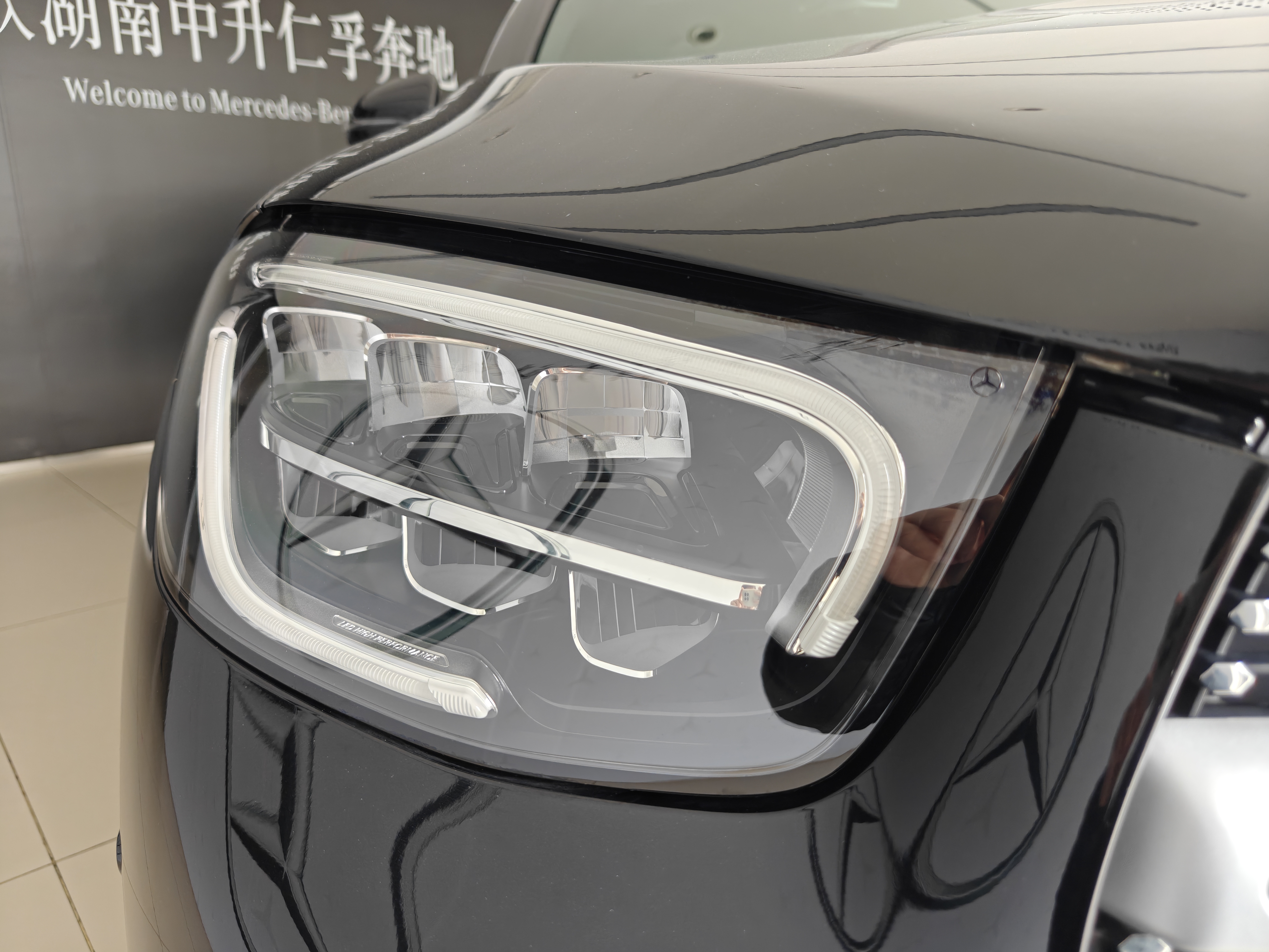 Mercedes-Benz GLC Class 2022 car image #3