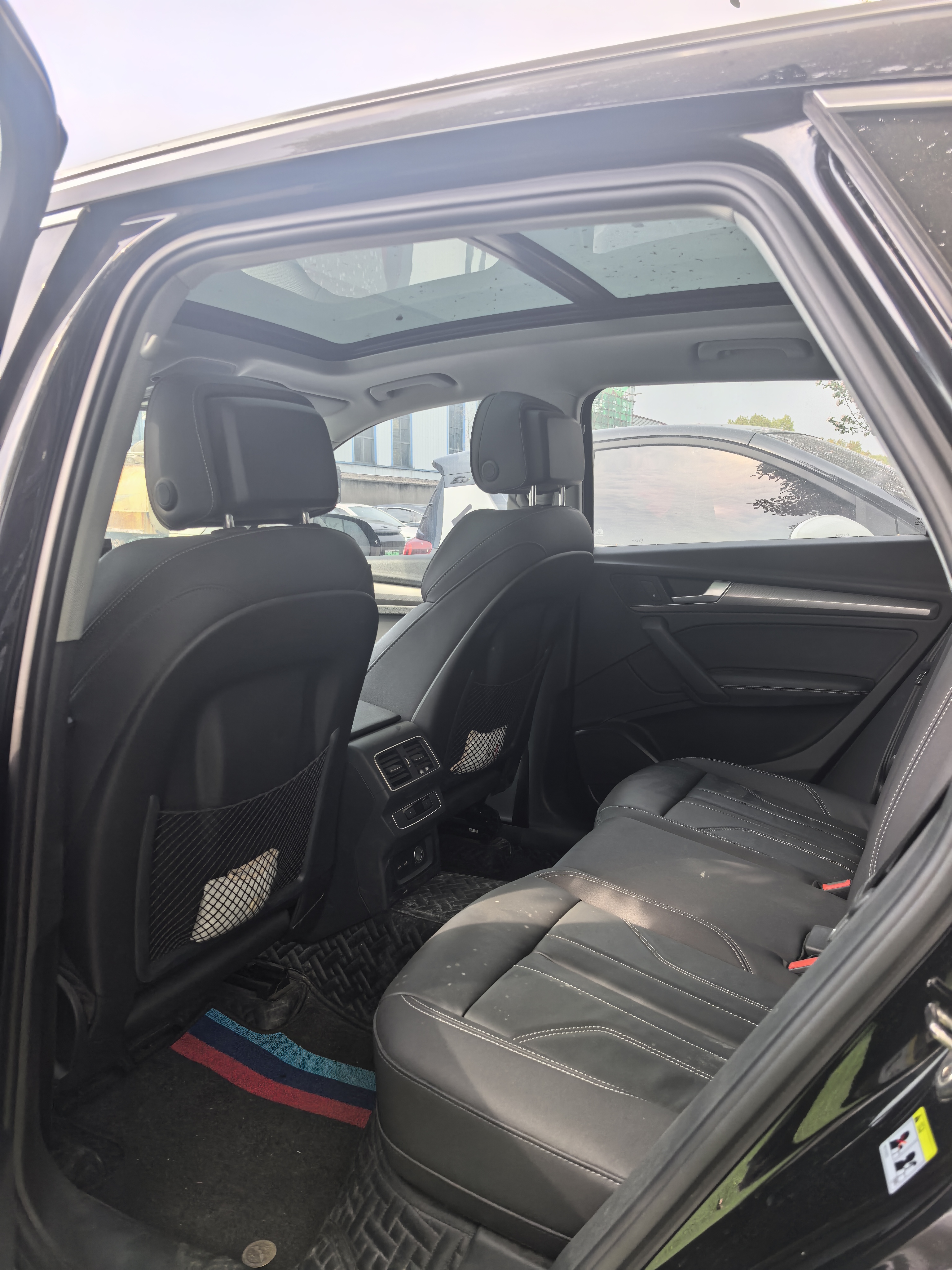 Audi Q5L 2022 car image #3