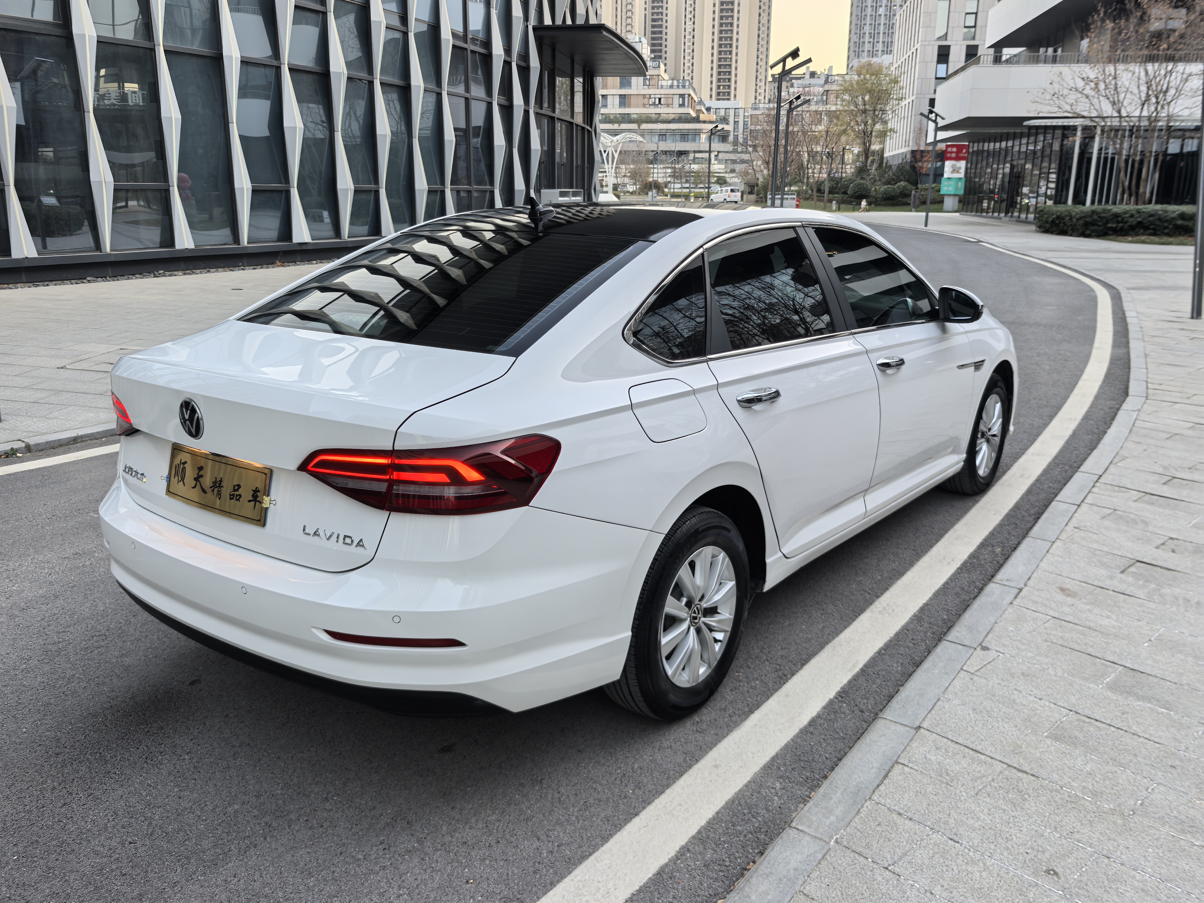 Volkswagen Lavida 2021 car image #3
