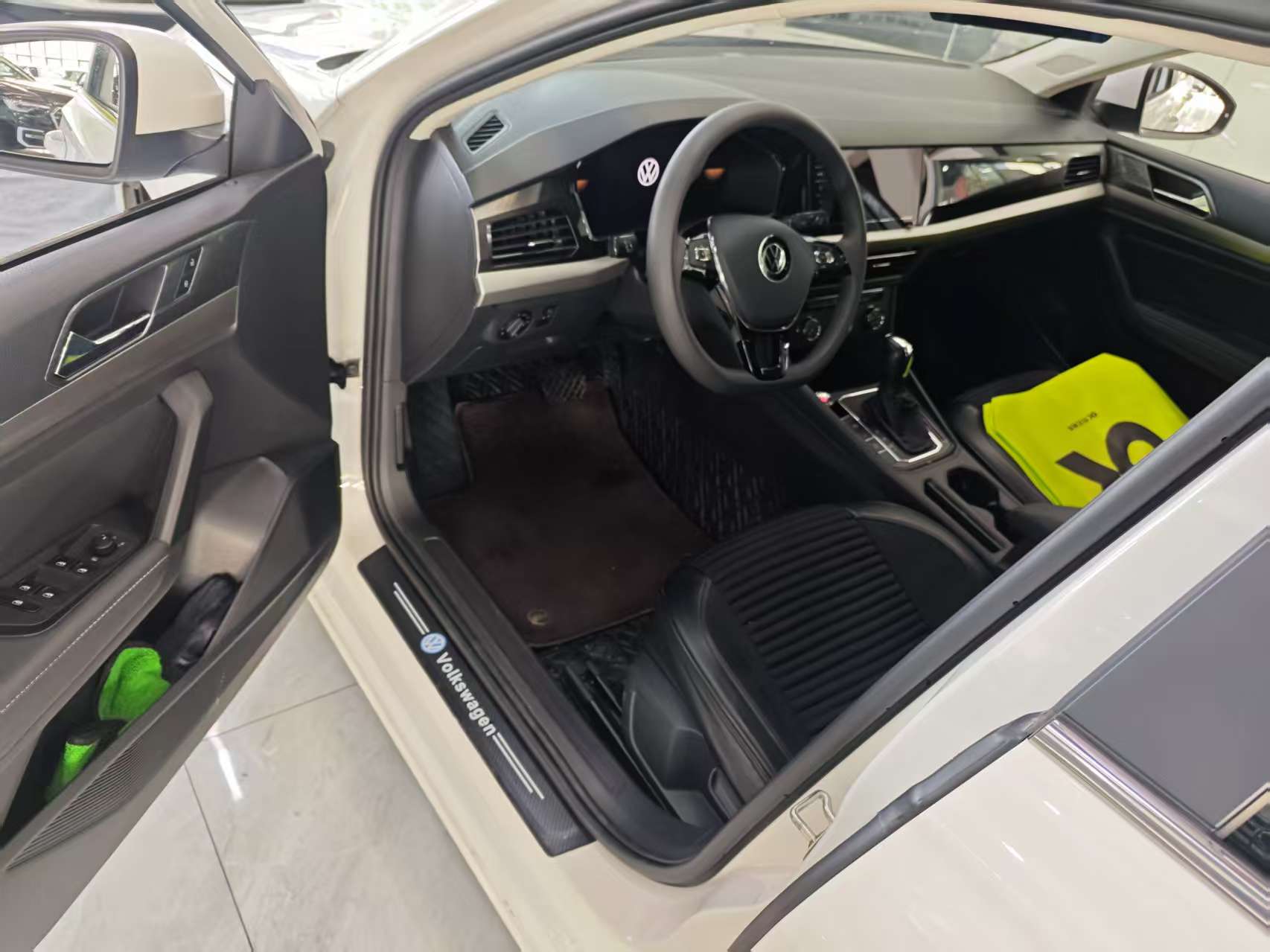 Volkswagen Lavida 2022 #3 Volkswagen Lavida 2022 car image #3