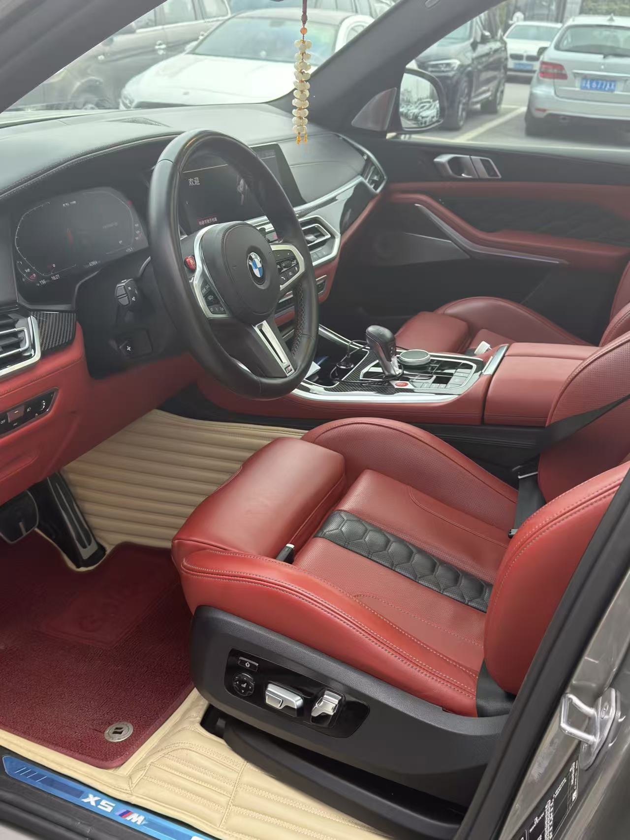 BMW X5 M 2022 car image #3