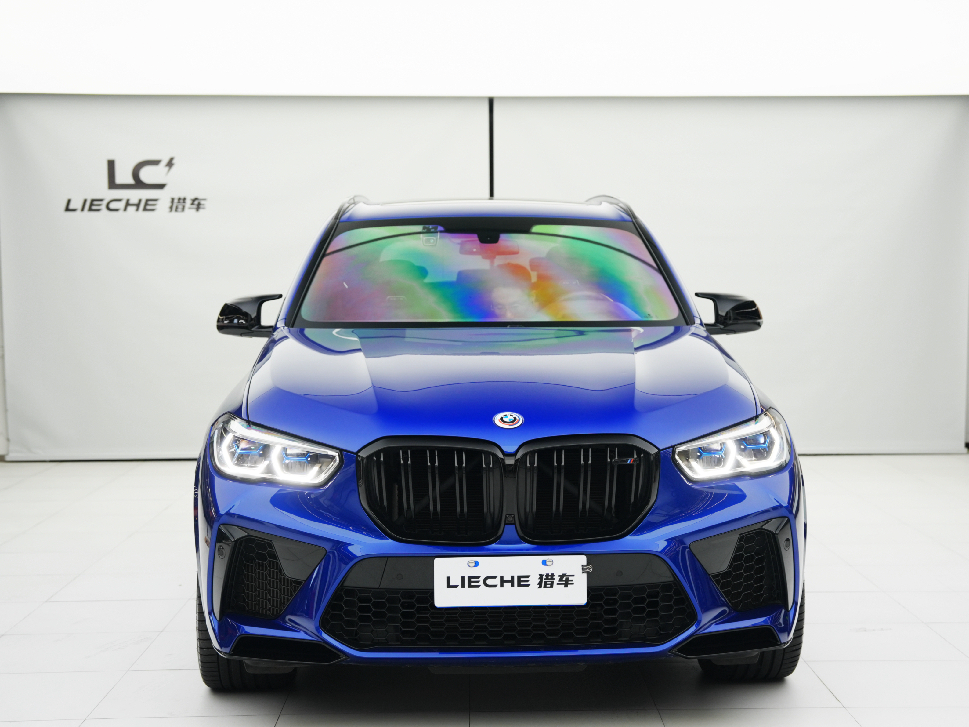 BMW X5 M 2023 immagine di auto #3