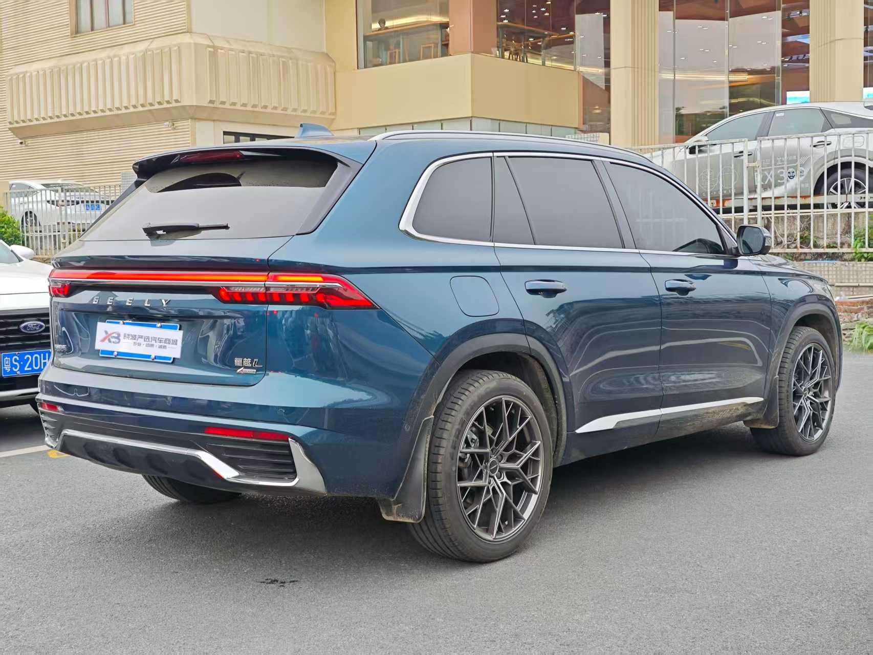 GEELY Monjaro 2023 изображение автомобиля #3