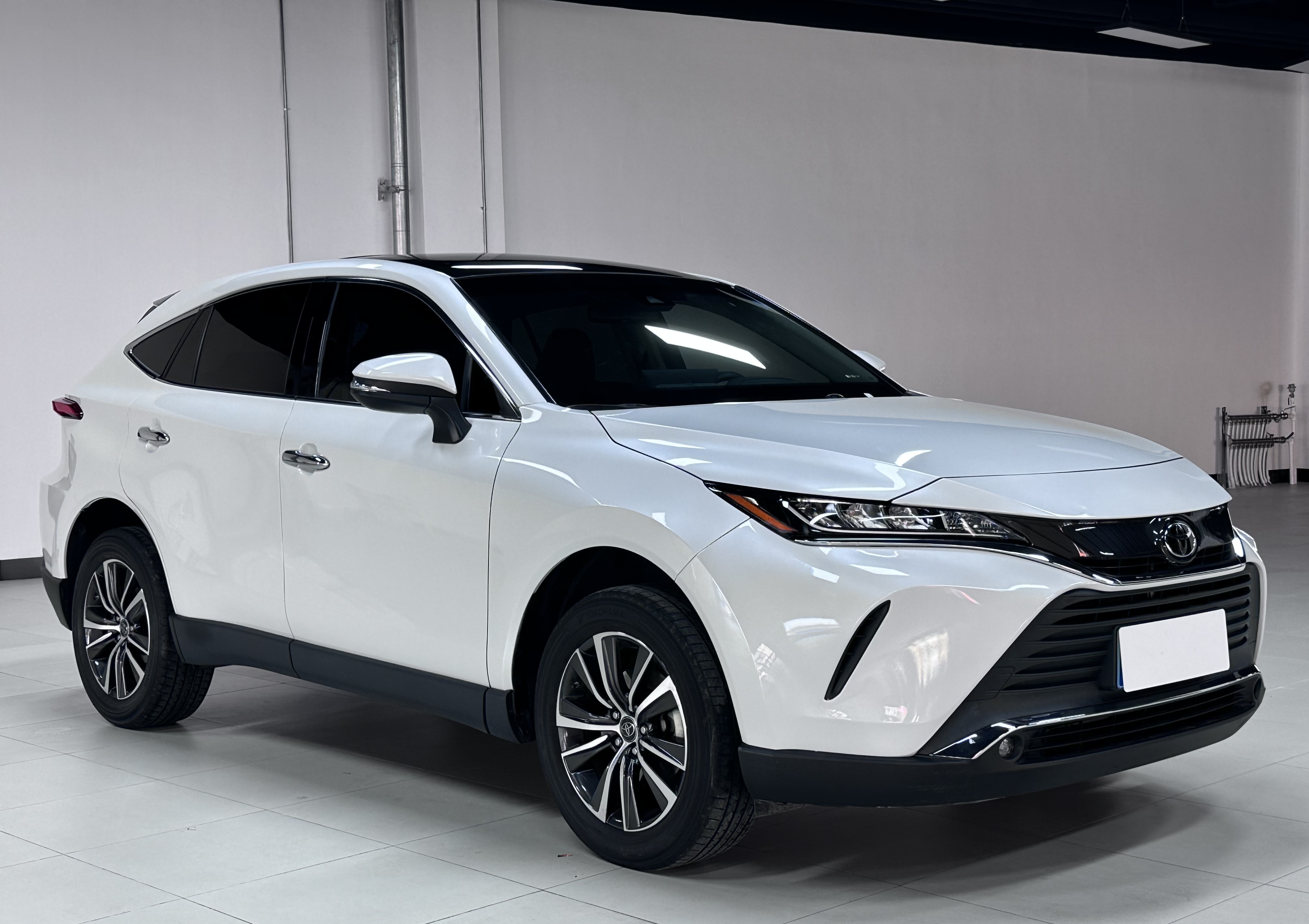 Toyota Harrier 2021 #3 Toyota Harrier 2021 car image #3